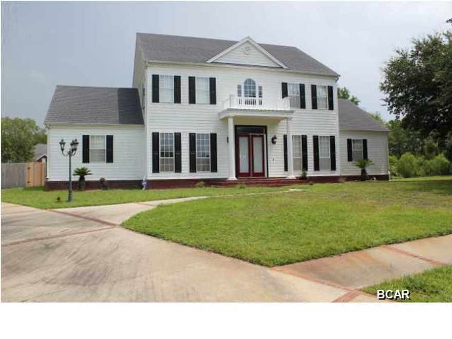 PRICE REDUCED!!!Sellers are Motivated!MOVE IN READY!!!Stunning Southern Style Home at the end of the cul-de-sac. Surrounded by exclusive waterfront homes in one of the prestigious neighborhoods in town. Priced to SELL, $30,000 below Appraised Value. Sellers have relocated due to work. Features 2 Master Suites, one on each floor. Gorgeous custom kitchen with granite and beautiful hardwood flooring. Kitchen opens up into the living area, overlooking the pool and backyard. Curved staircase leads you to an open loft great for a playroom, reading area or extra den. The upstairs Master Suite could be used as two bedrooms thereby configuring this home into a 4 bedroom, 3.5 bathroom. A Jack-n-Jill bathroom connects to the 3rd bedroom. Huge backyard with a large swimming pool, covered back