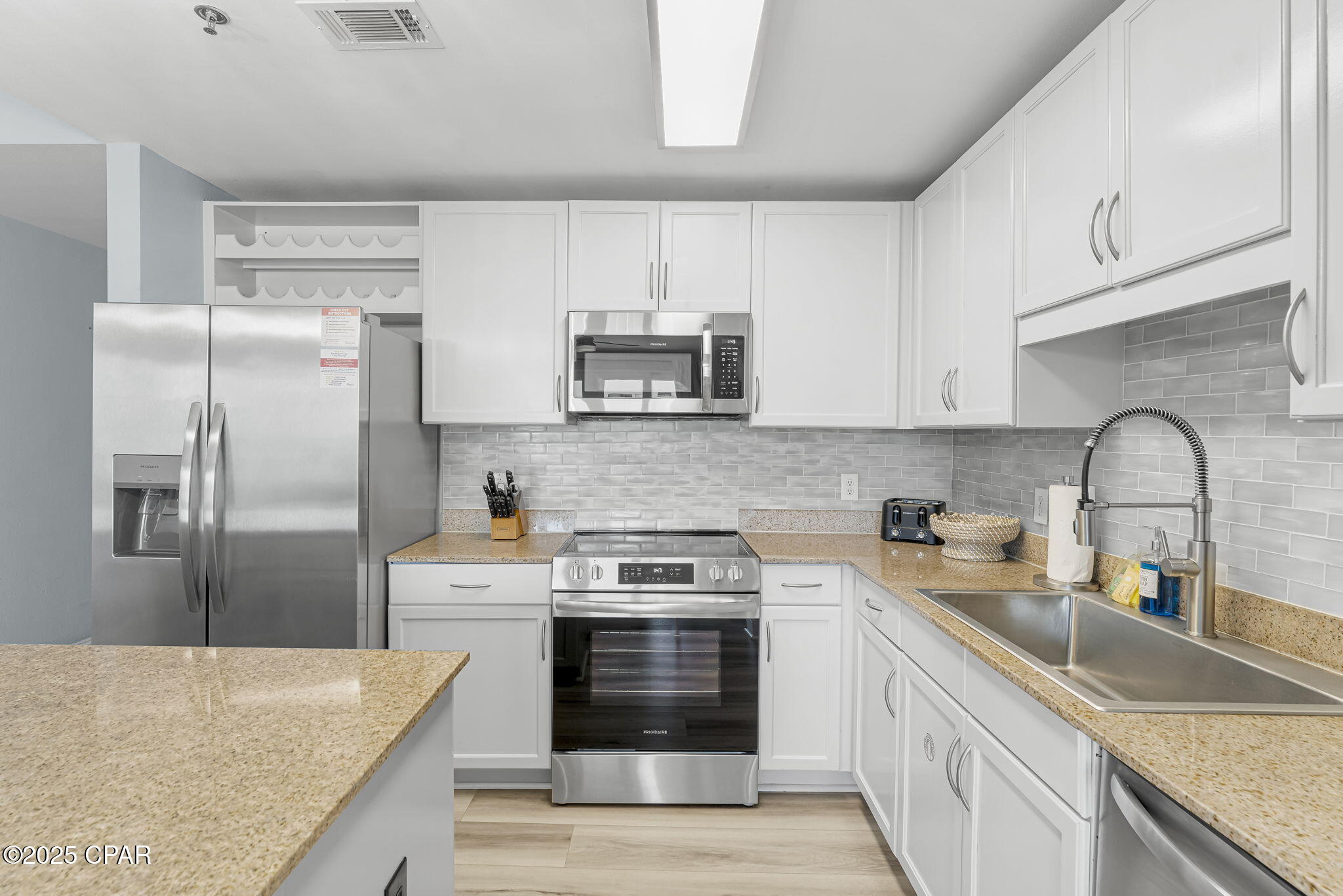 Laketown Wharf - Residential