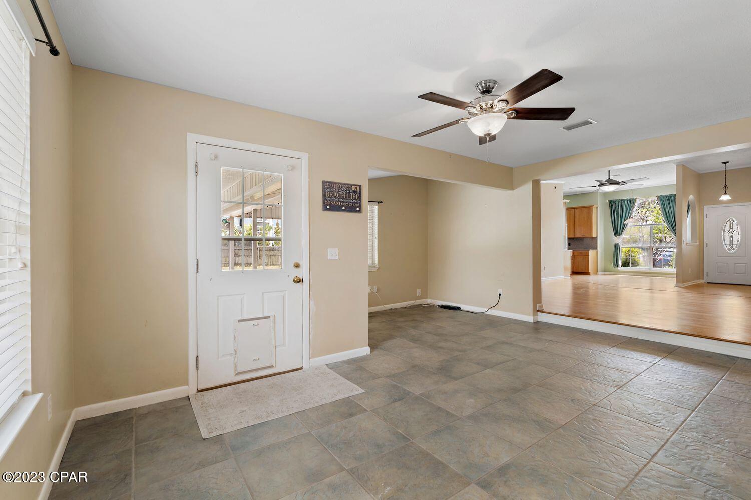 North Lagoon Heights - Residential