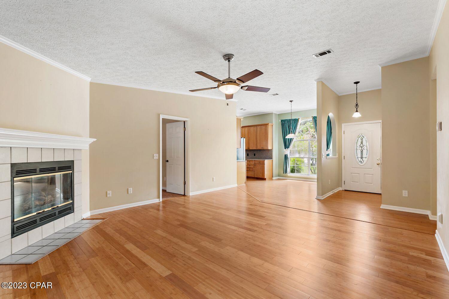 North Lagoon Heights - Residential