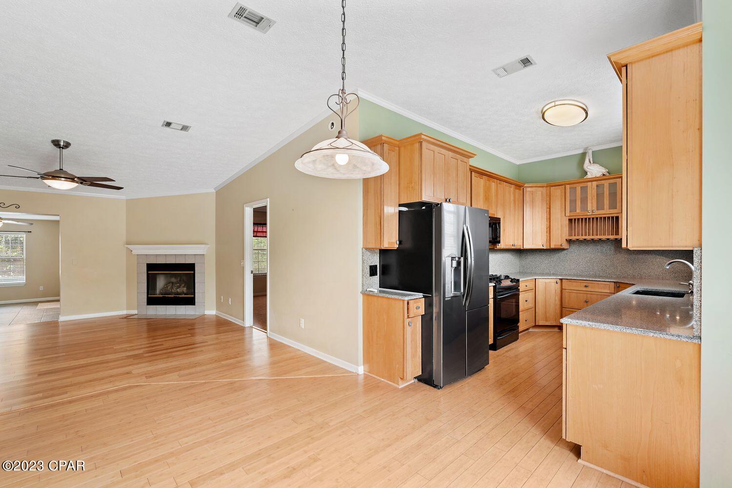 North Lagoon Heights - Residential