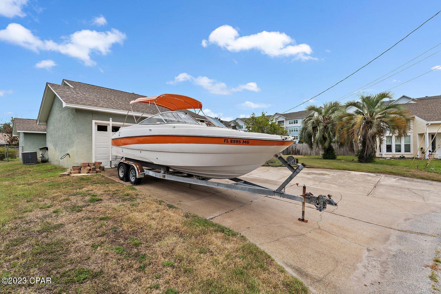 North Lagoon Heights - Residential