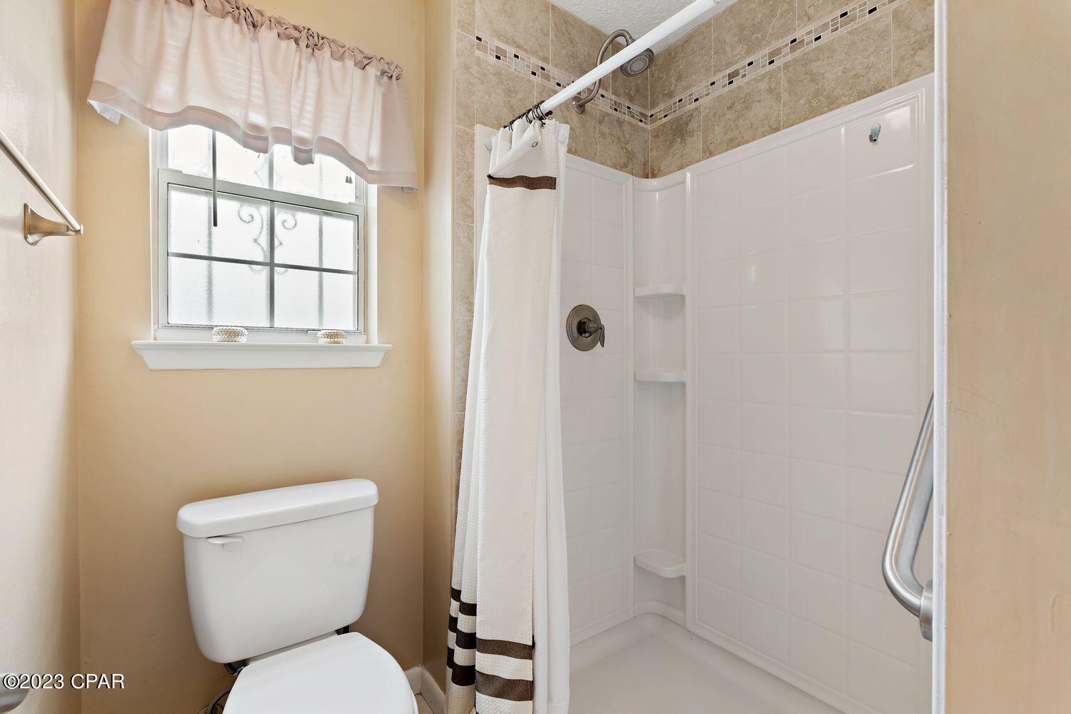 North Lagoon Heights - Residential