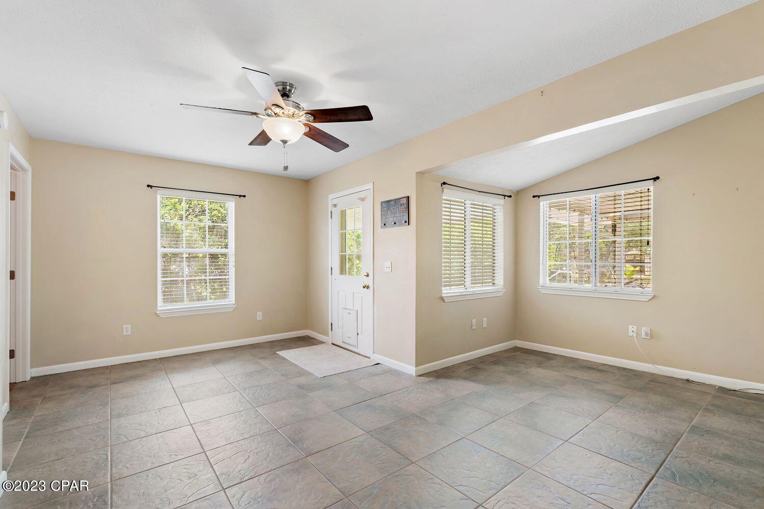 North Lagoon Heights - Residential