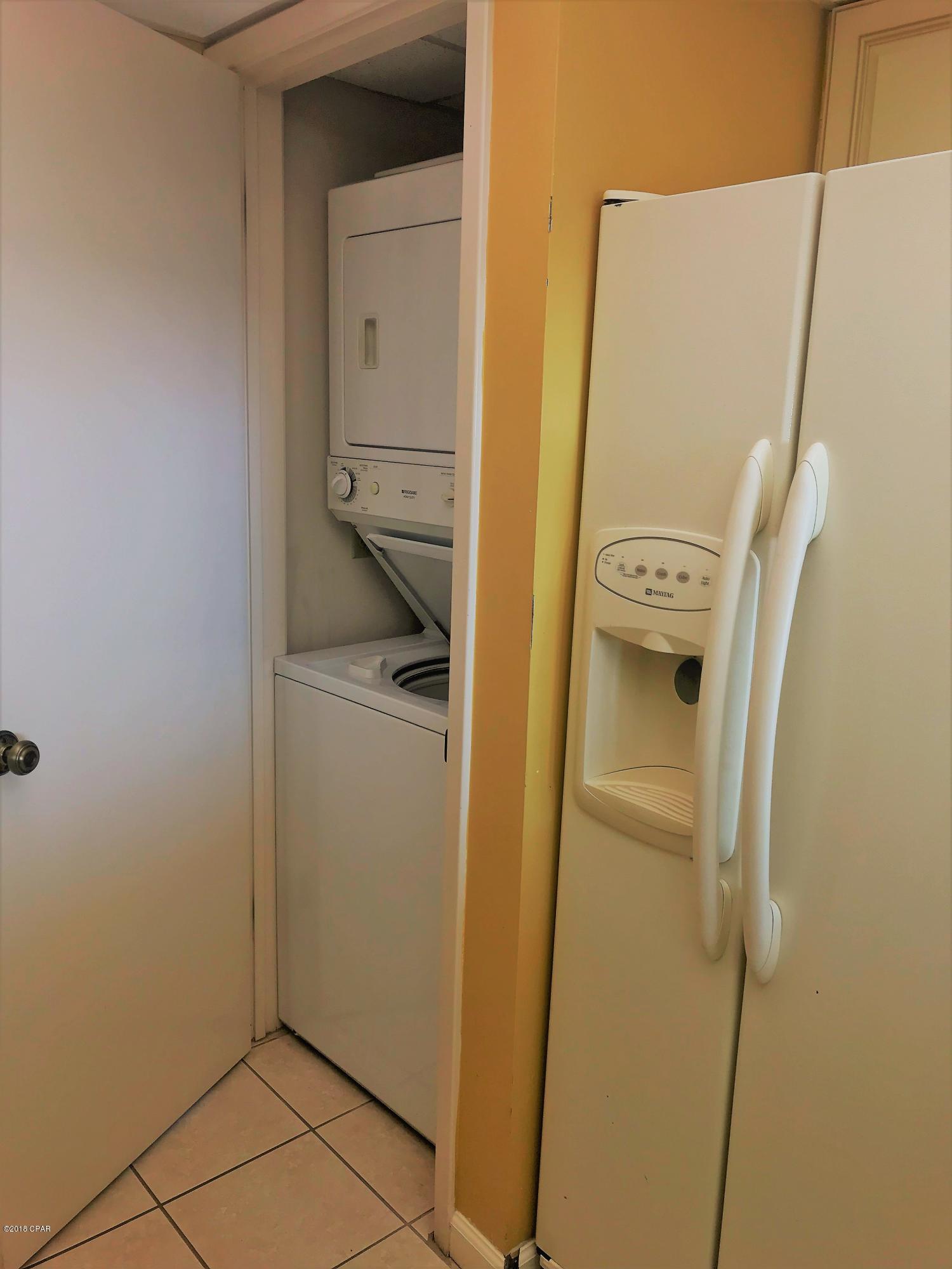 Edgewater Tower III - Residential