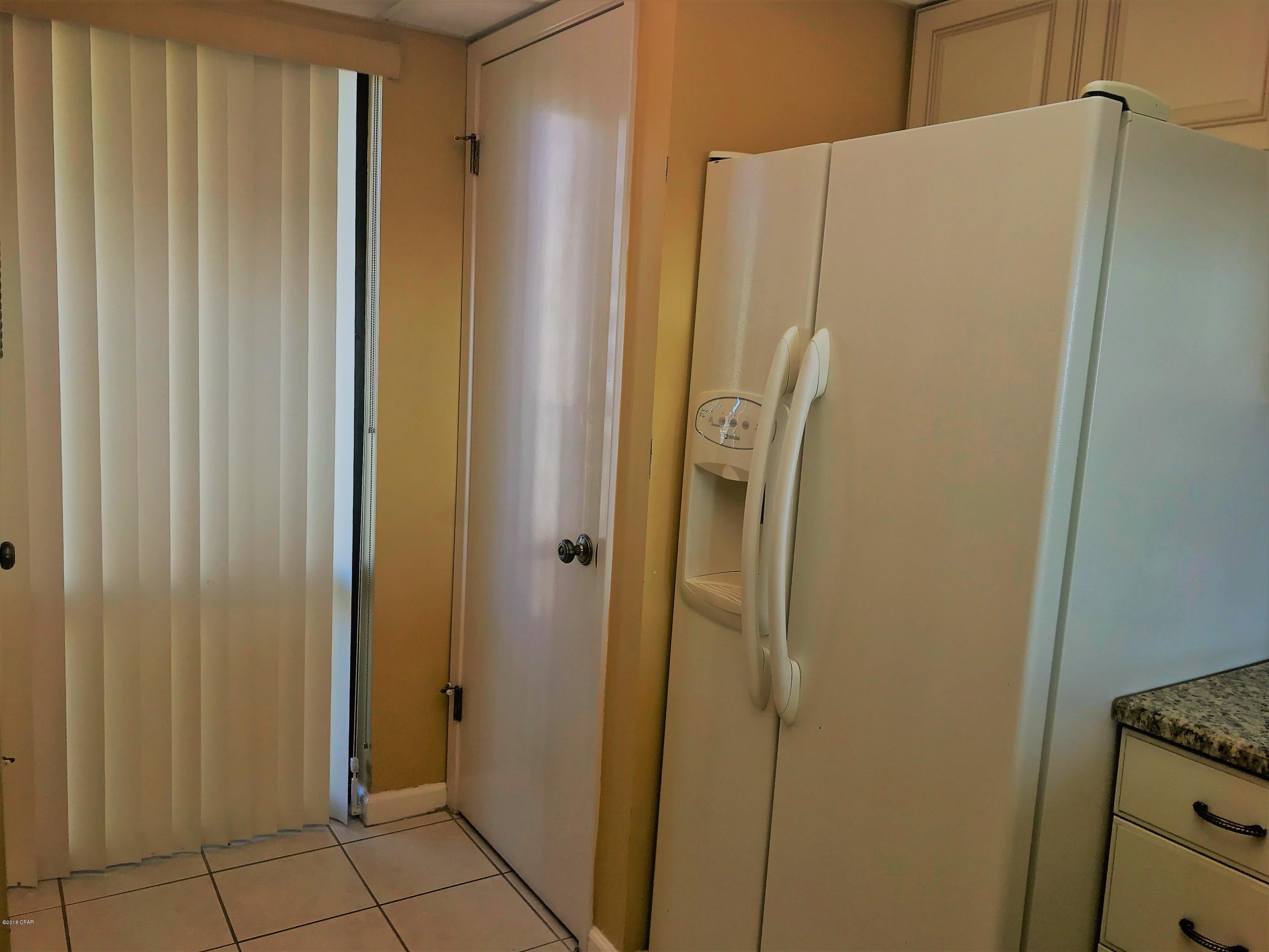 Edgewater Tower III - Residential