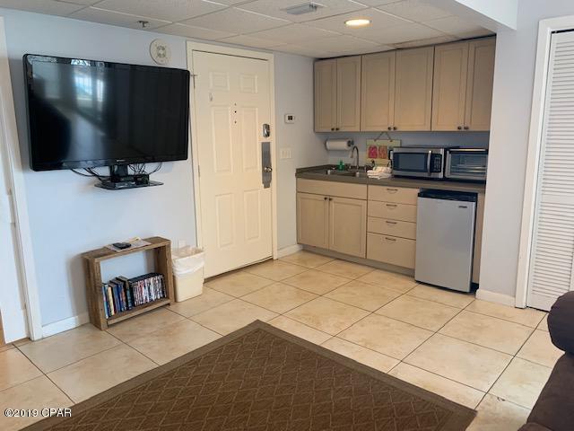 Long Beach Towers IV - Residential