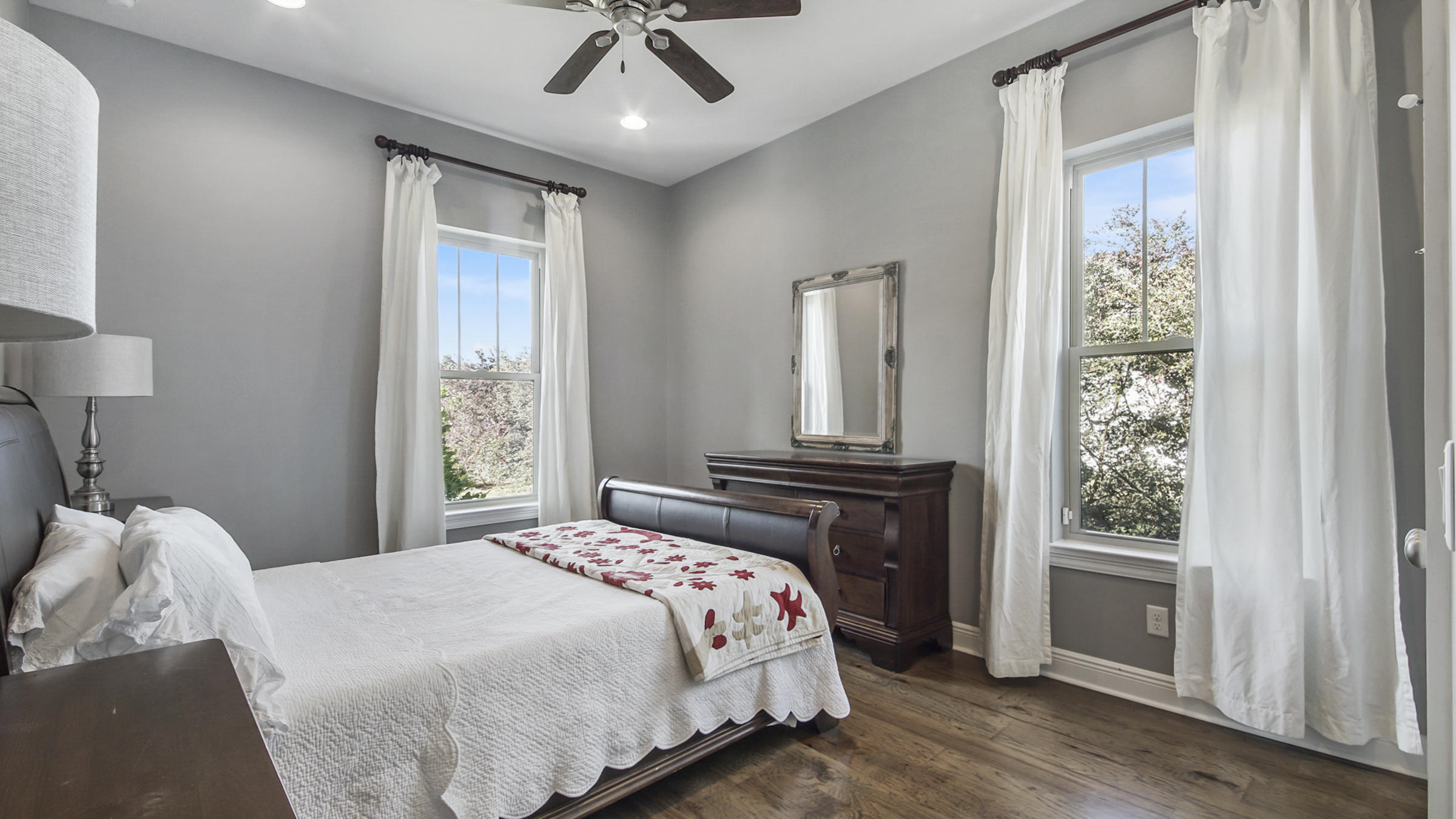White Oaks - Residential