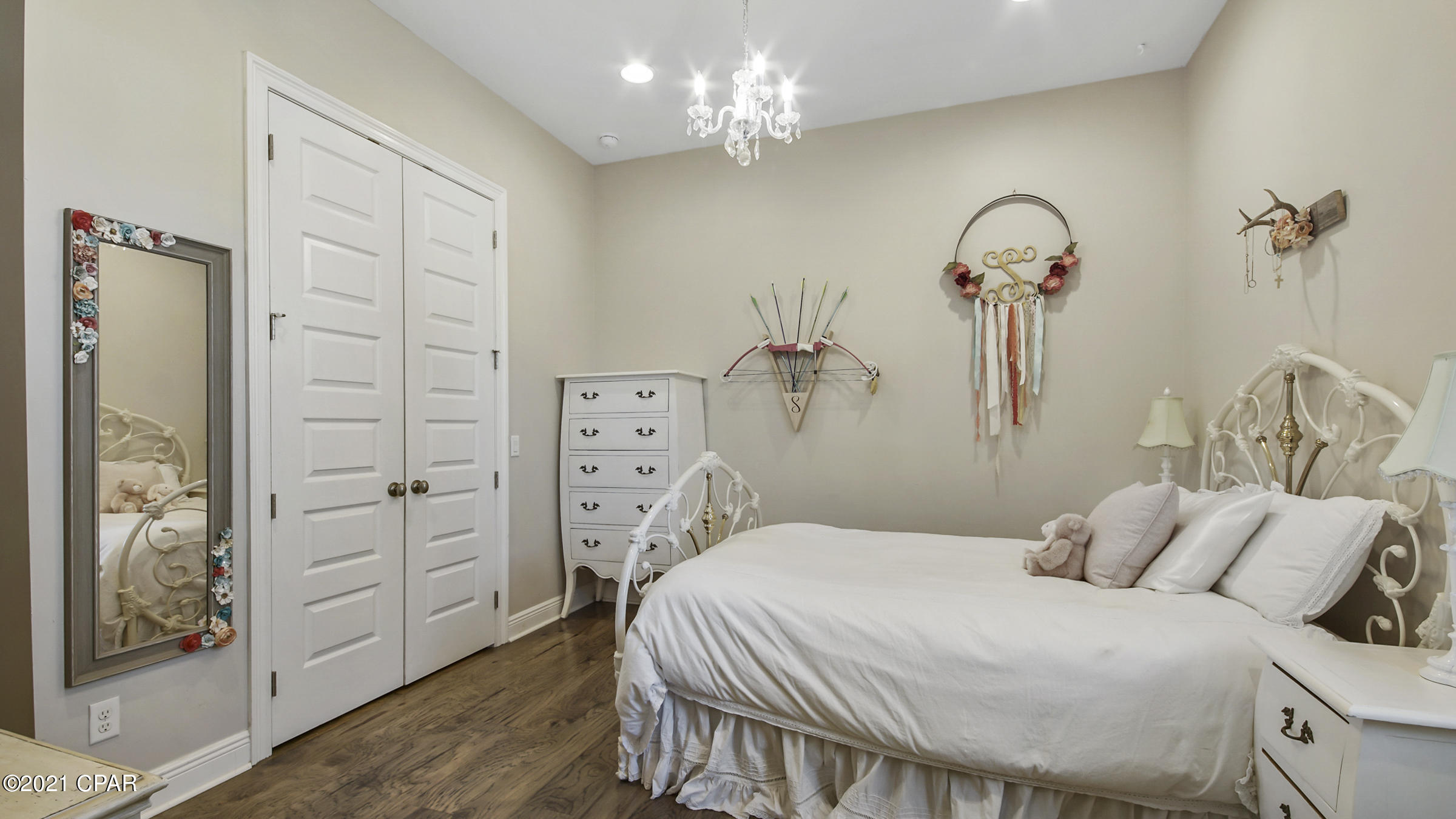 White Oaks - Residential