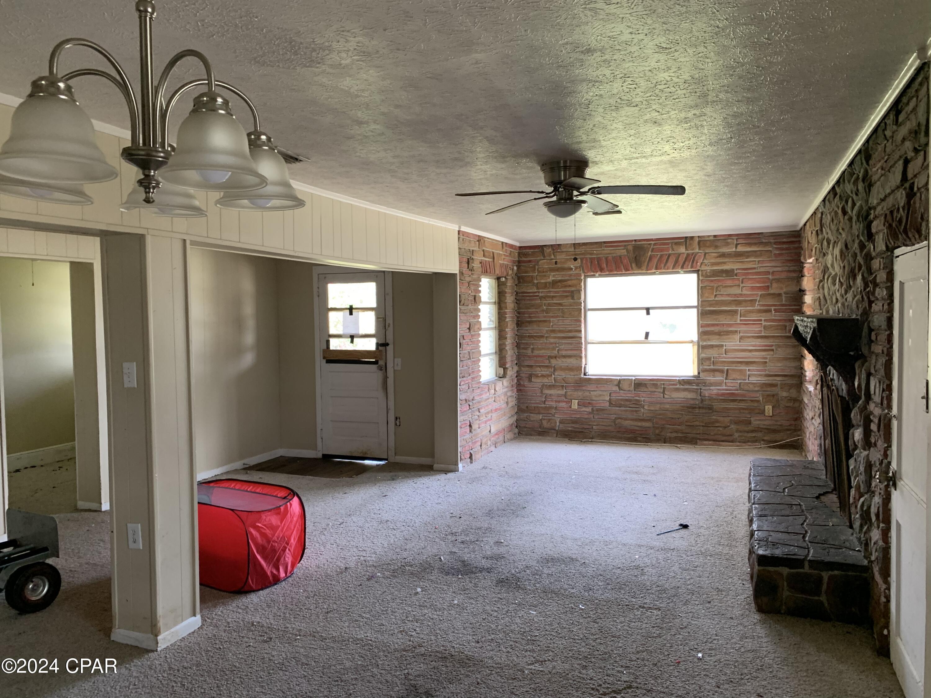 [No Recorded Subdiv] - Commercial Sale