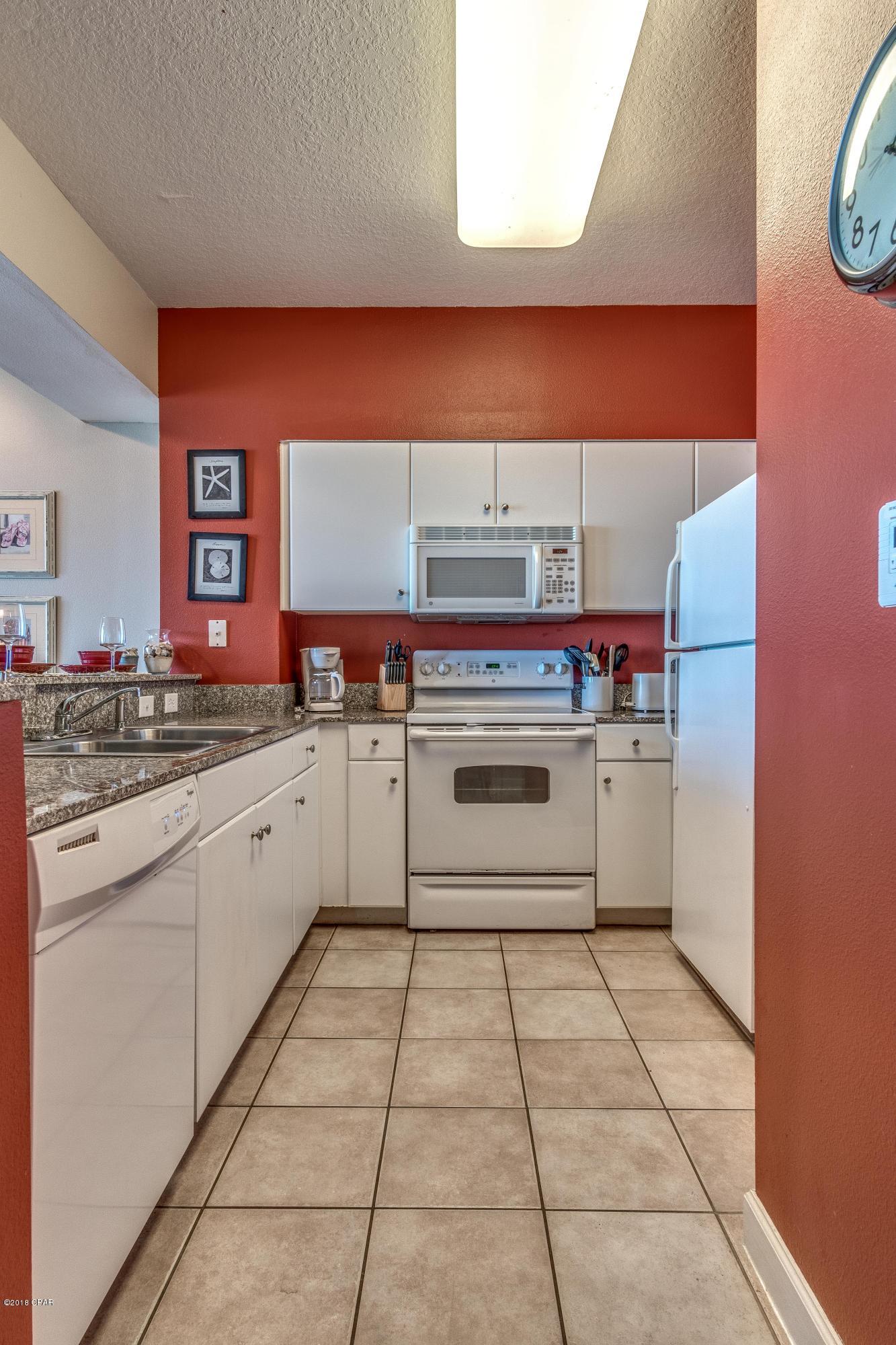 Shores Of Panama Phase II - Residential