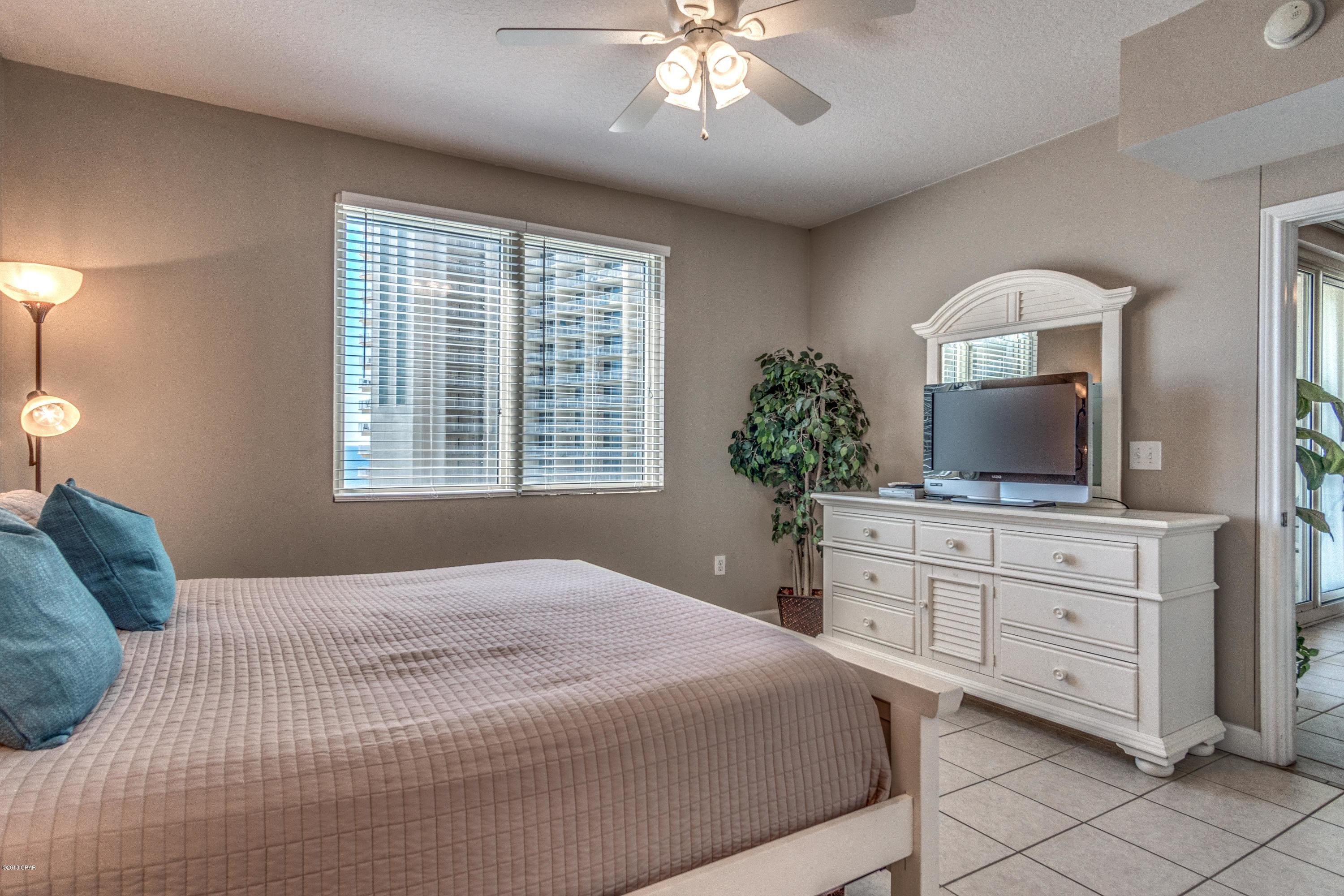 Shores Of Panama Phase II - Residential