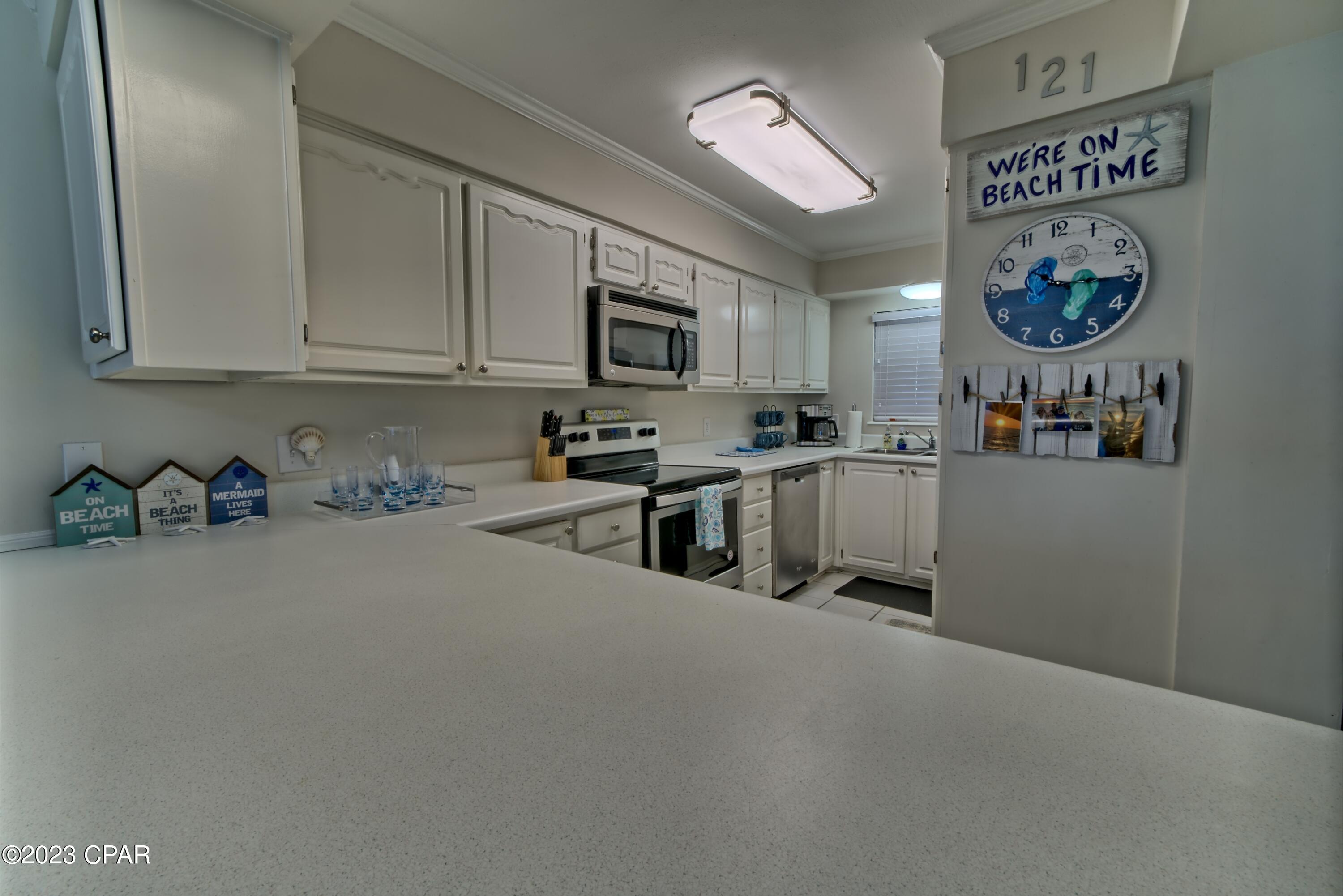 Regency Towers - Residential