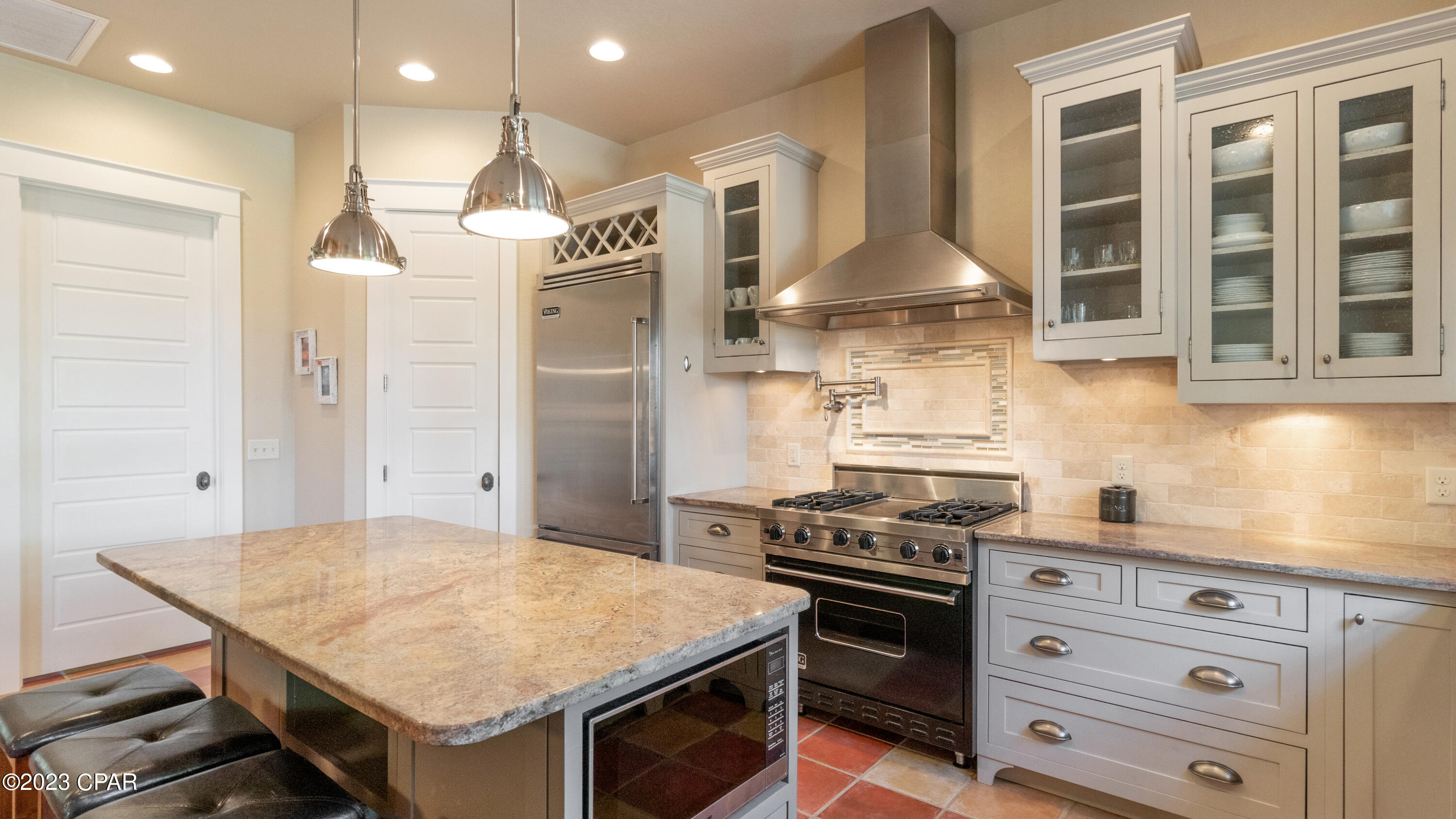 Santa Monica Beach - Residential