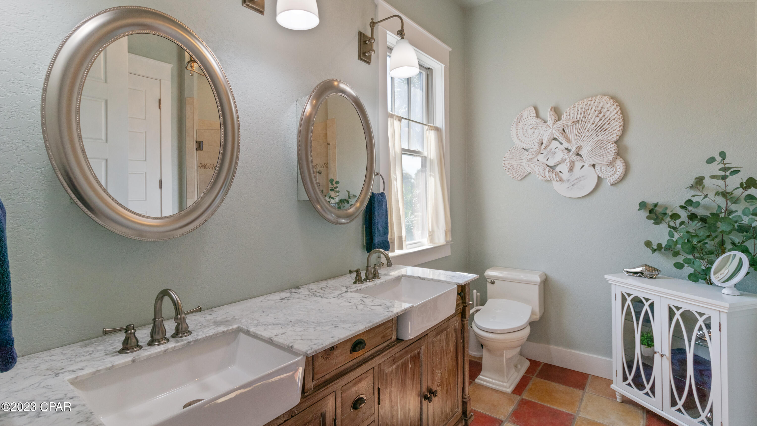 Santa Monica Beach - Residential