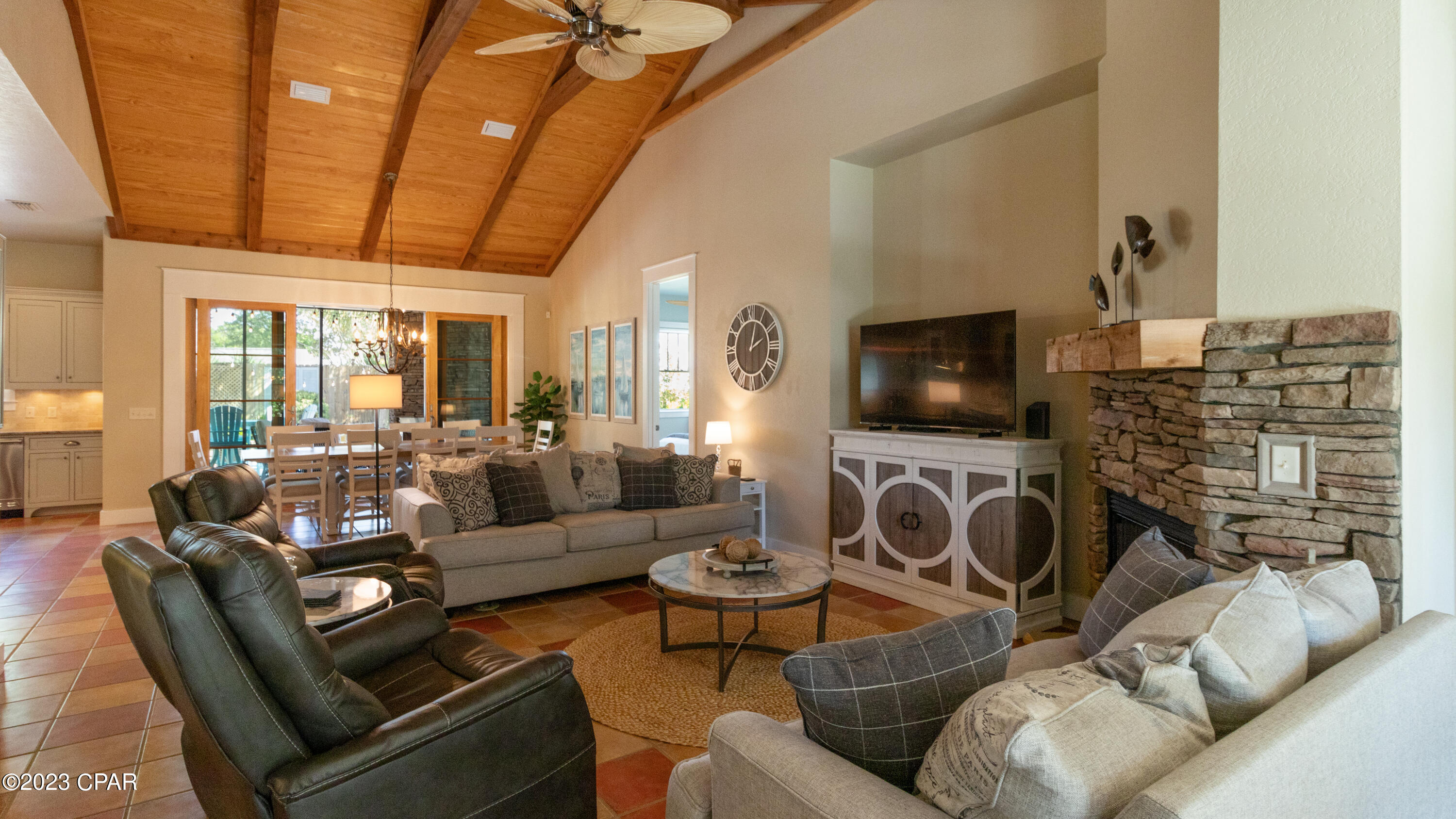 Santa Monica Beach - Residential