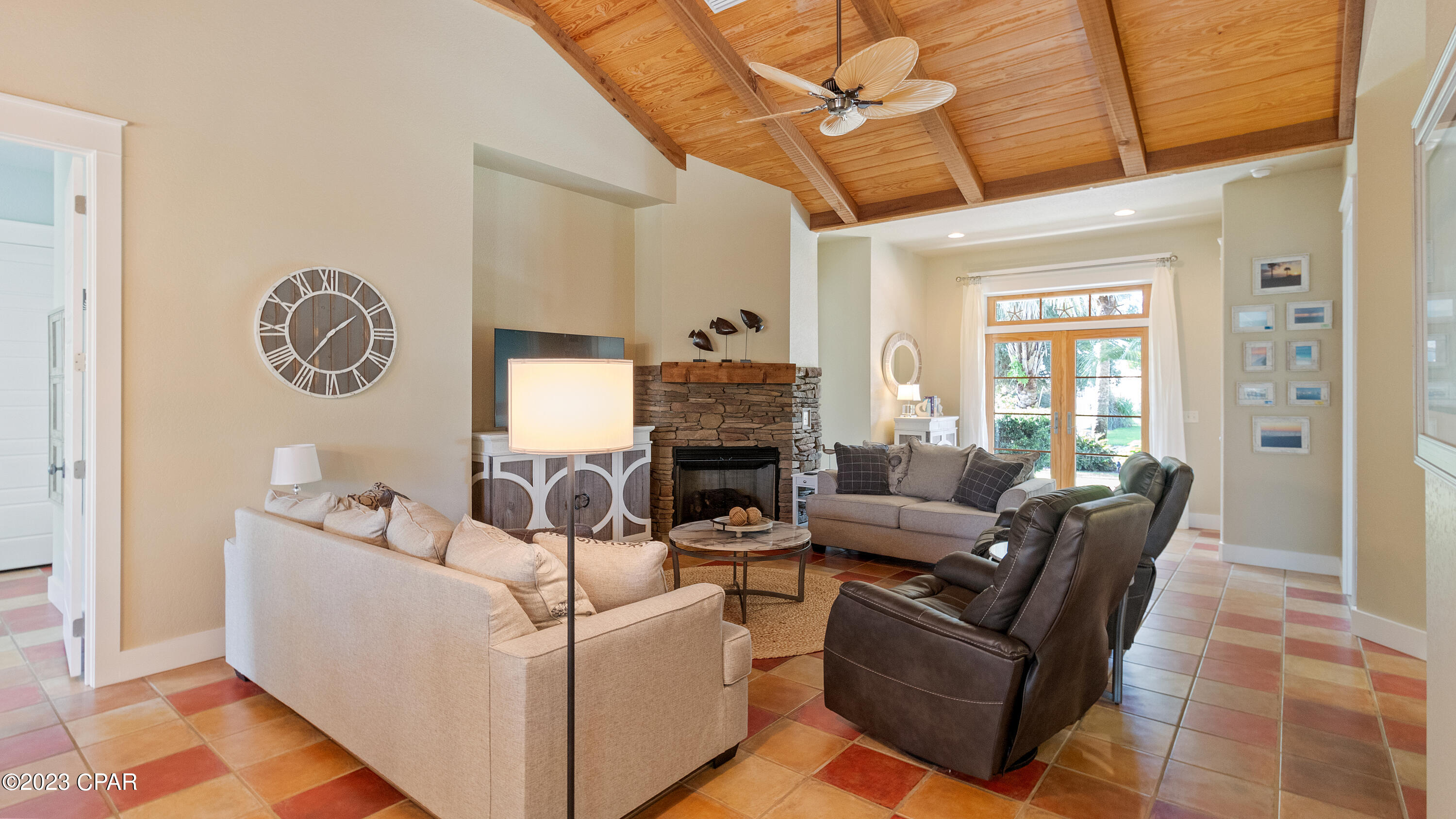 Santa Monica Beach - Residential