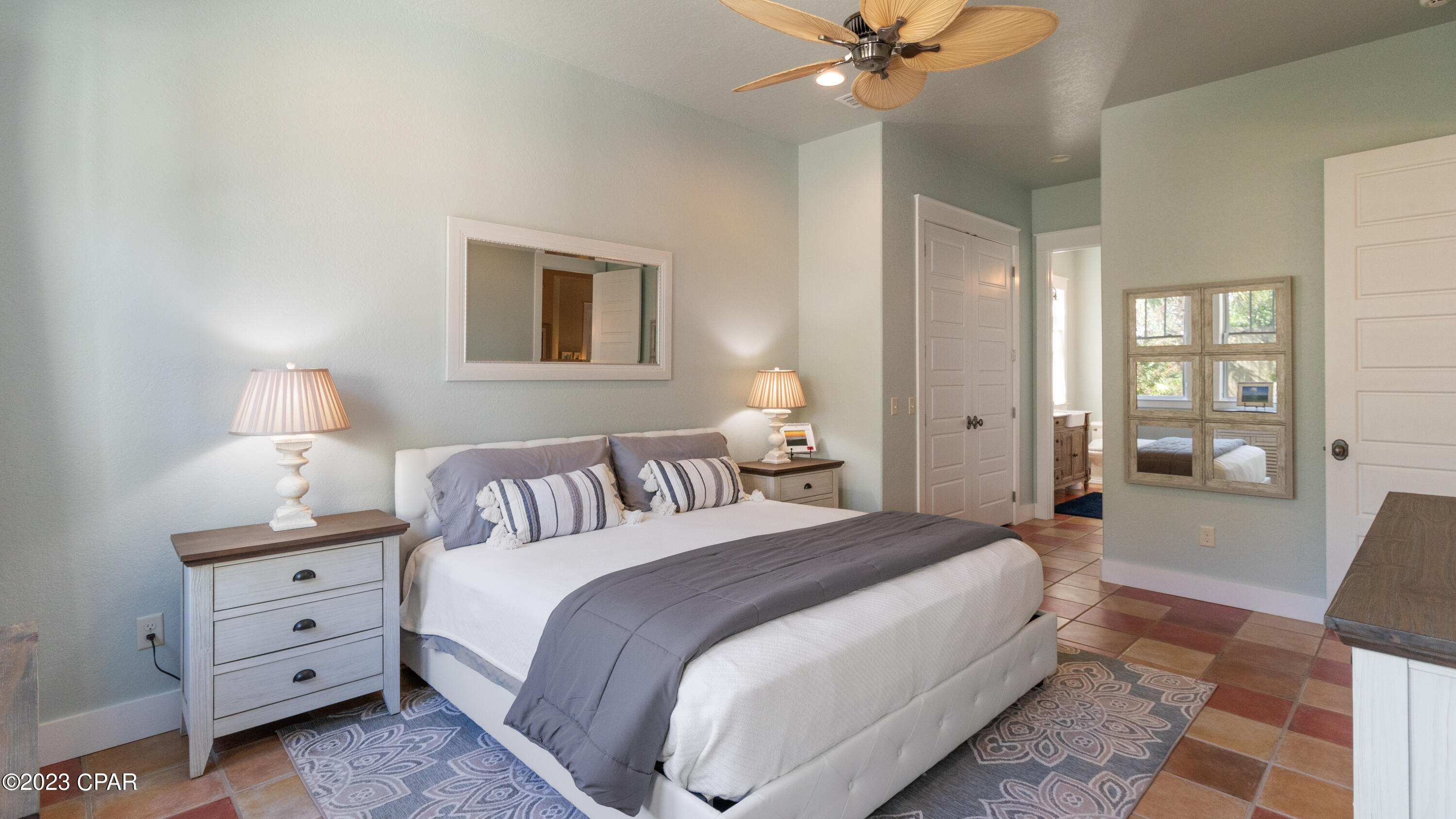 Santa Monica Beach - Residential