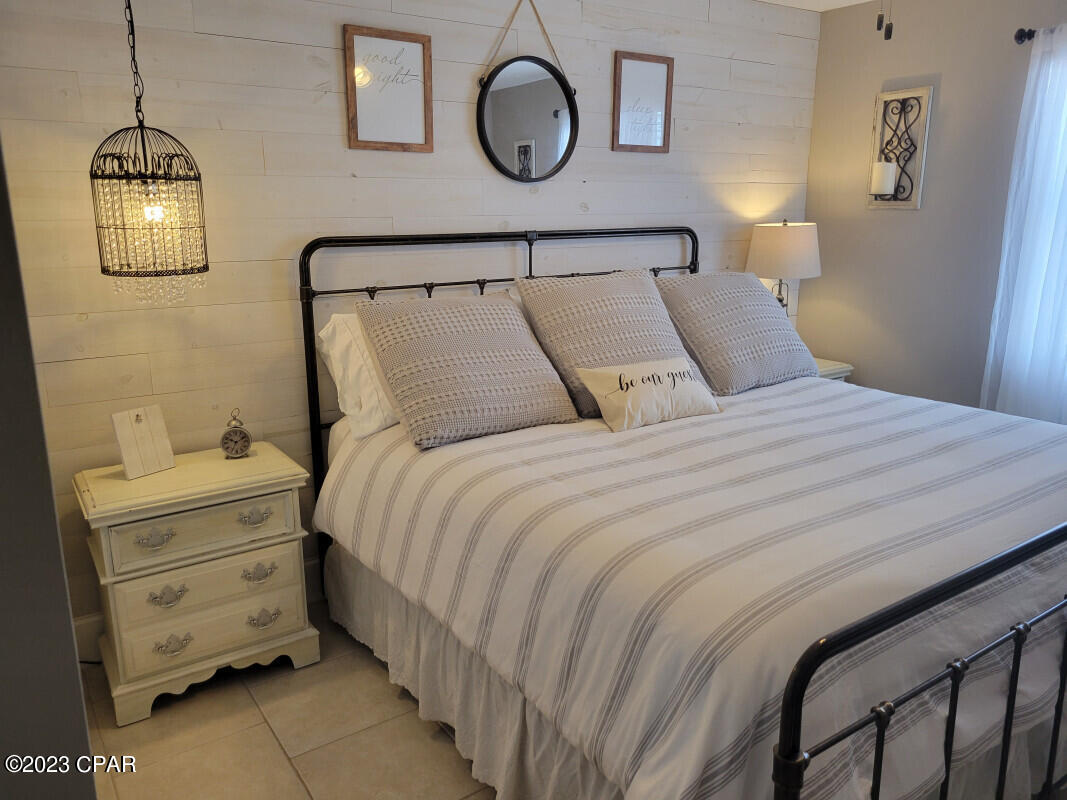 Somerset Condo - Residential