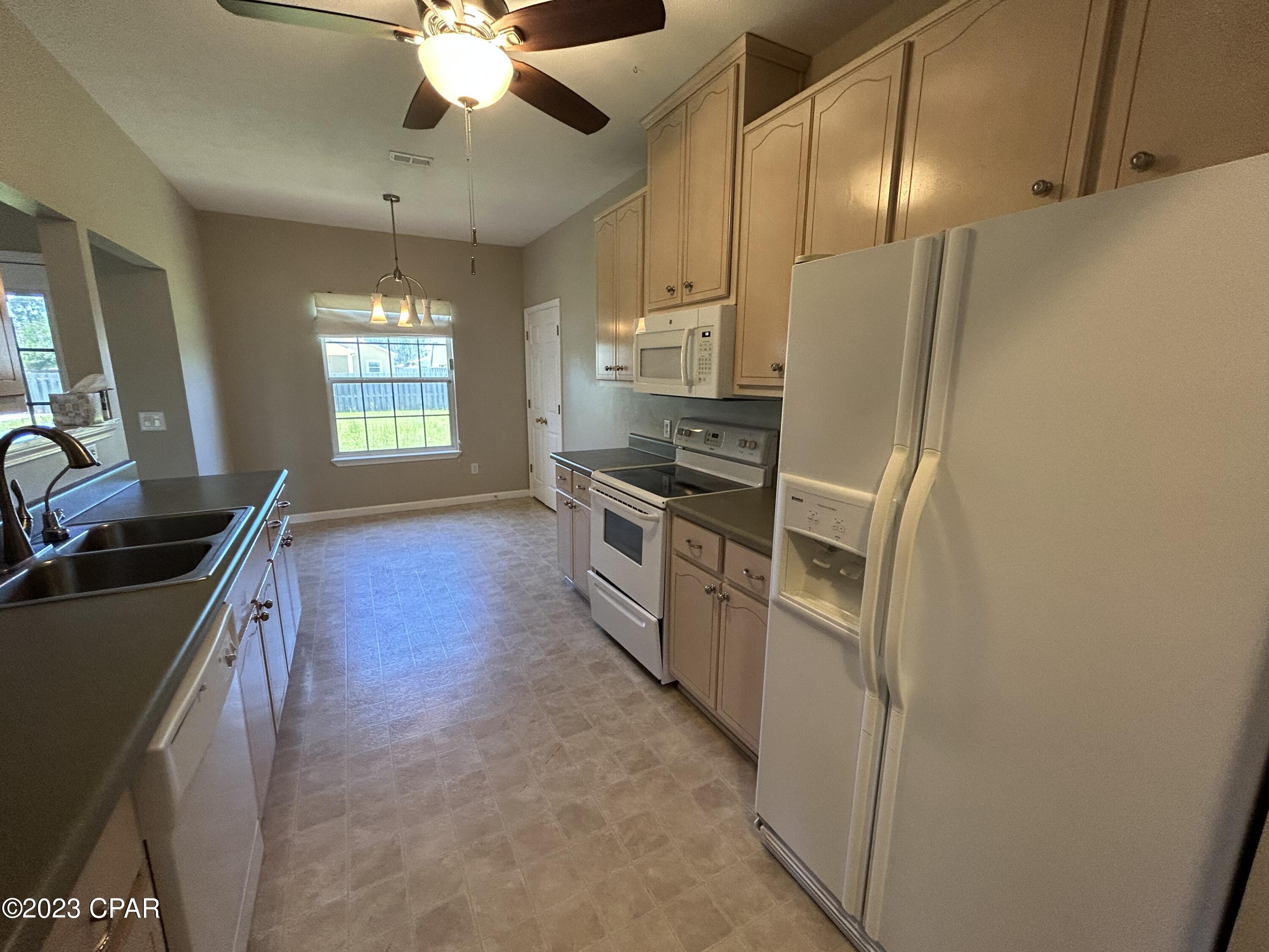 [No Recorded Subdiv] - Residential Lease