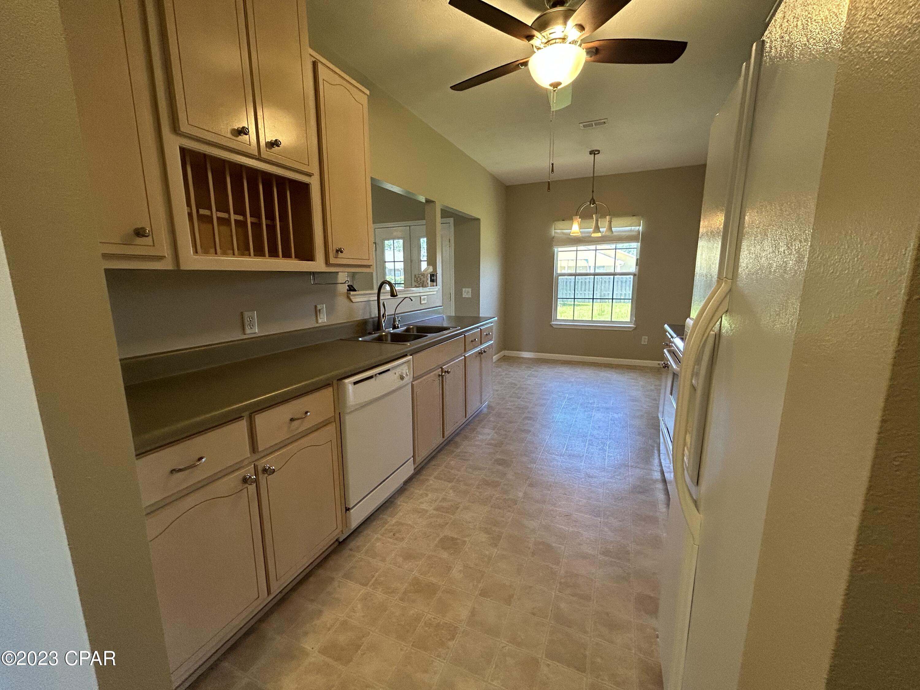 [No Recorded Subdiv] - Residential Lease