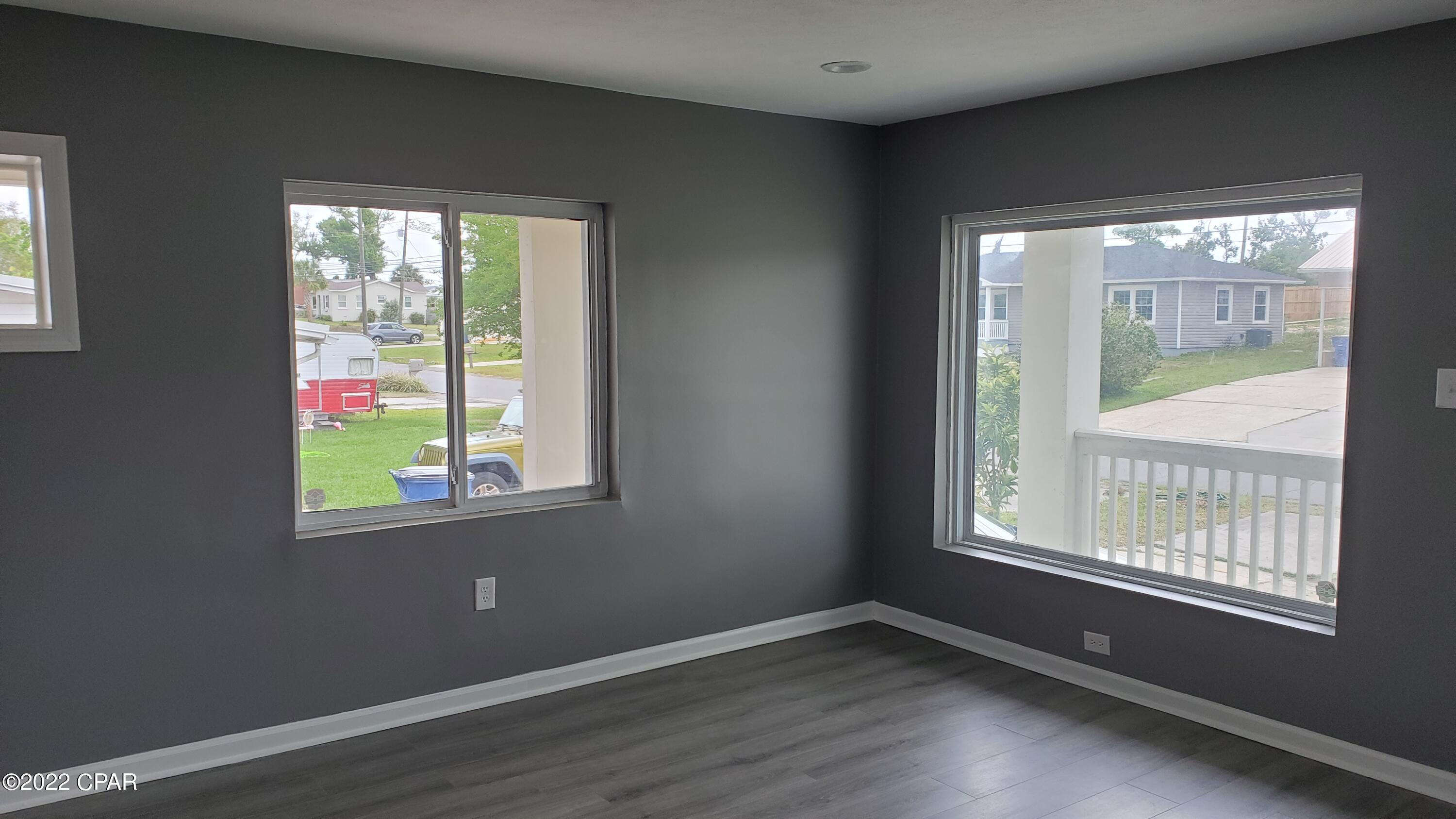 Sudduths 1st Add - Residential