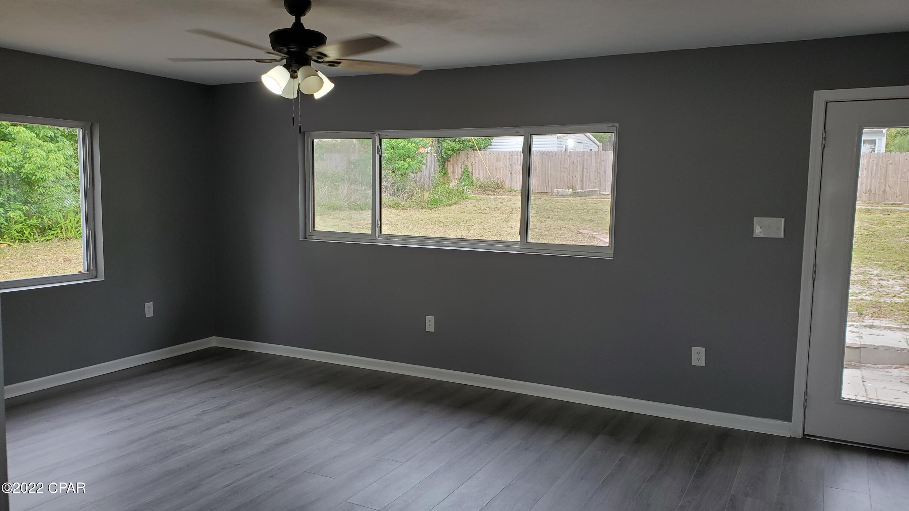 Sudduths 1st Add - Residential