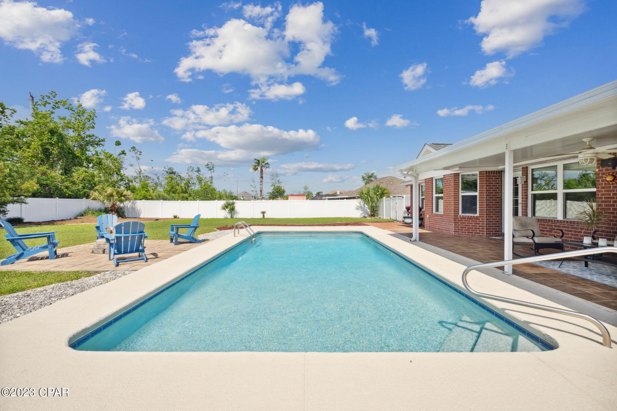 Mowat Highlands Ph VI - Residential