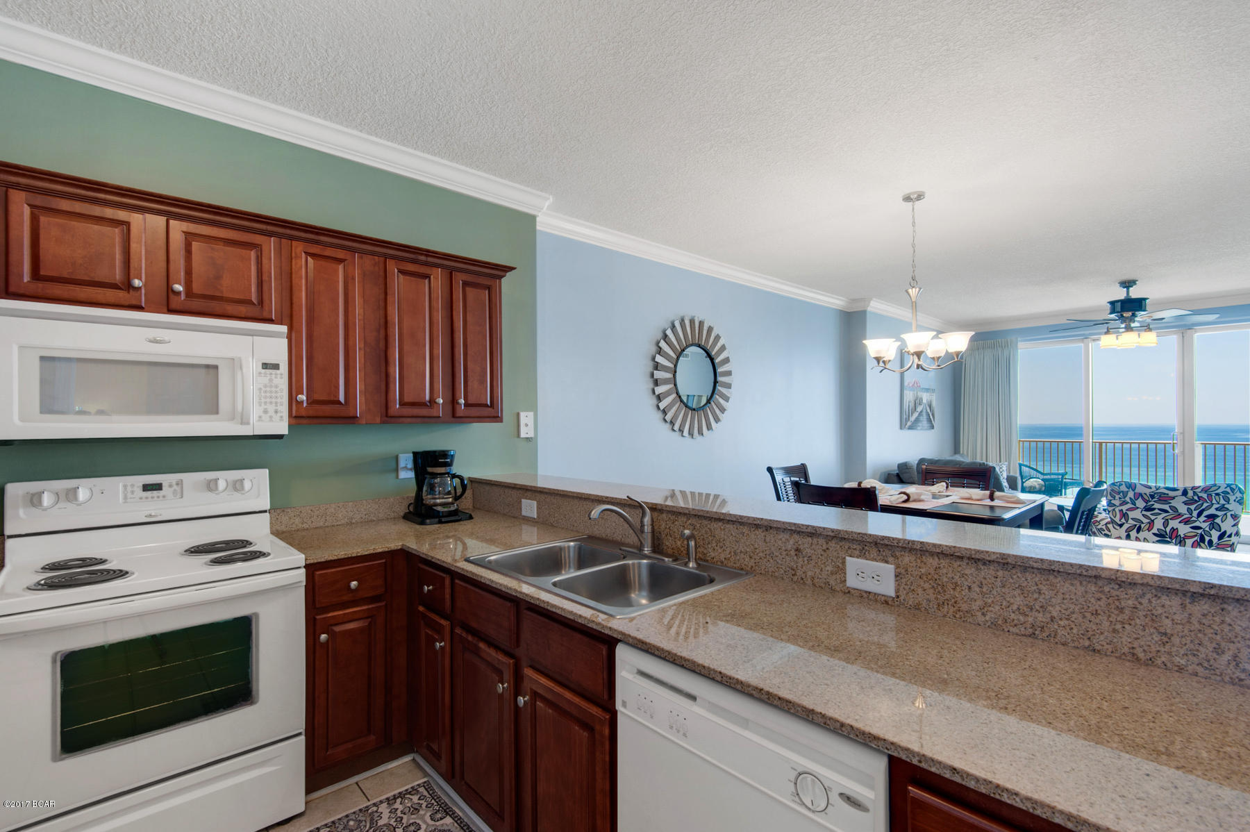 Tropic Winds - Residential