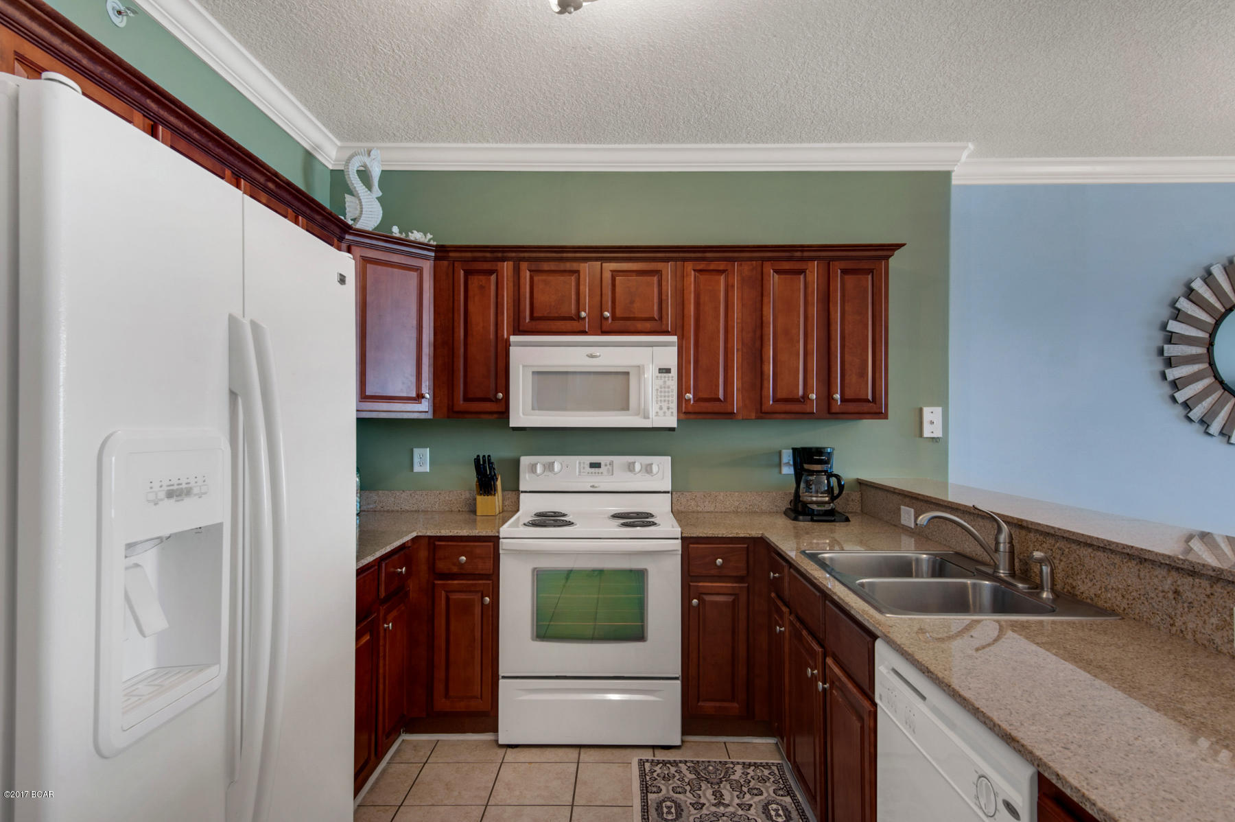 Tropic Winds - Residential