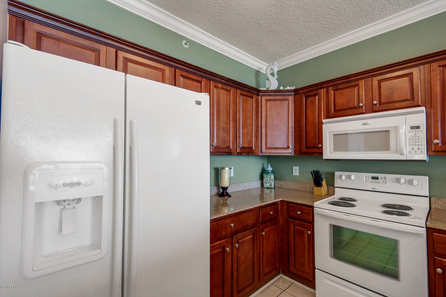 Tropic Winds - Residential