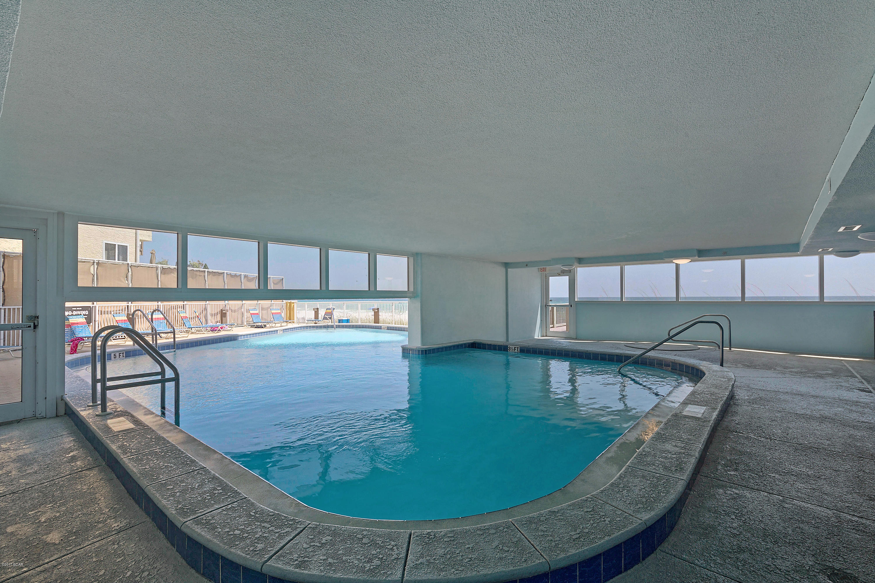 Tropic Winds - Residential