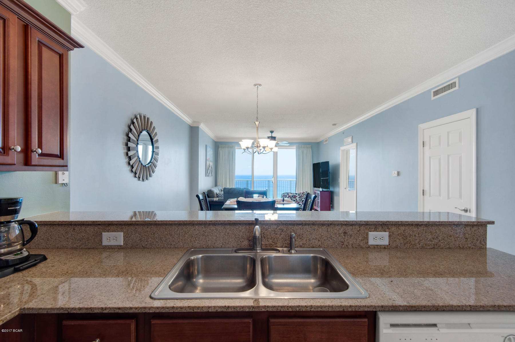 Tropic Winds - Residential