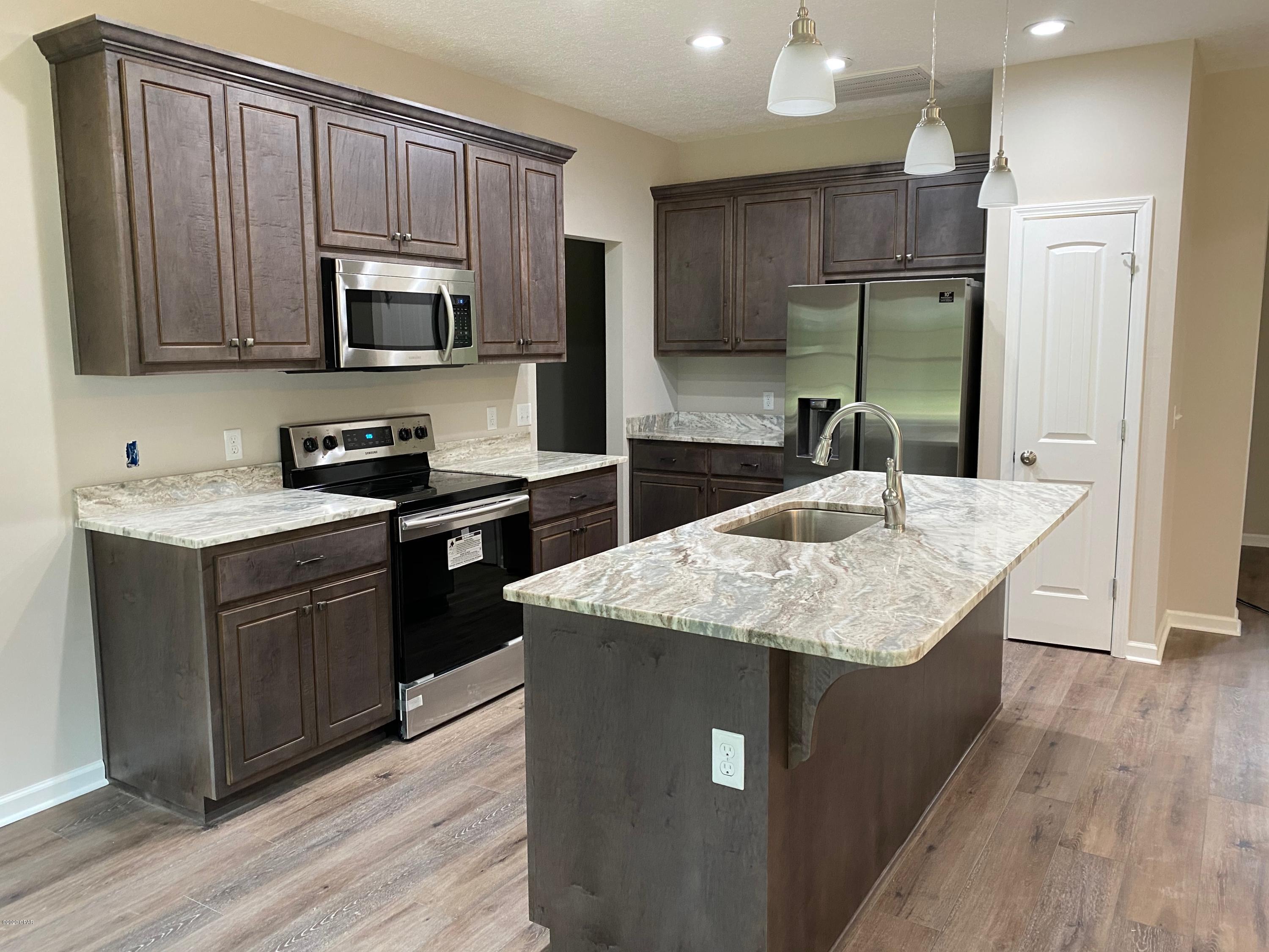 Merial Trace Estates - Residential