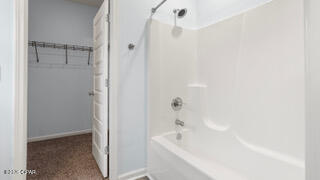 Callaway Corners - Residential Lease