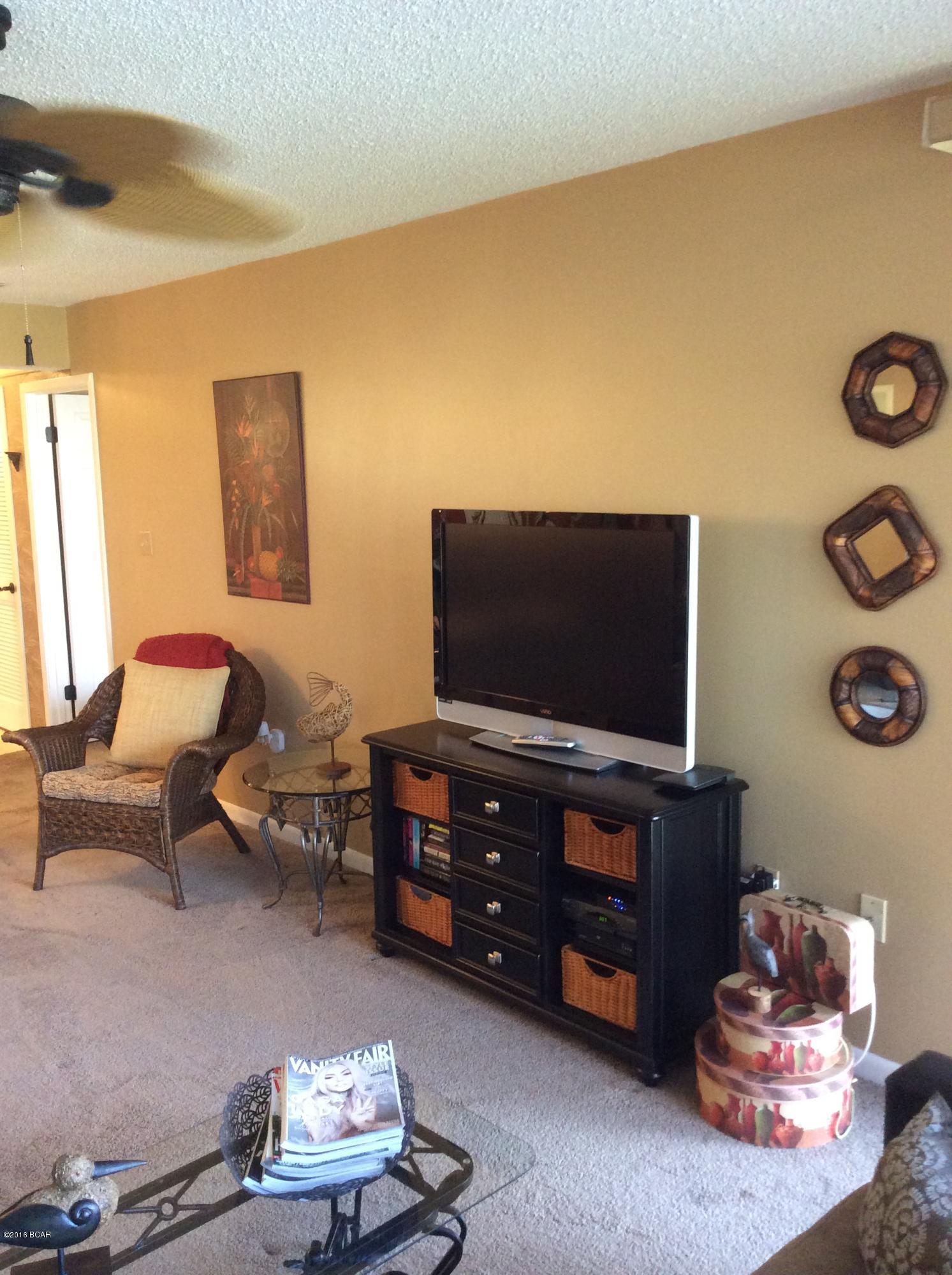 Edgewater Golf Villas 1 - Residential