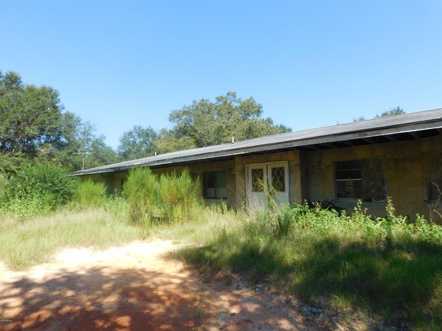 HUNTERS STEAL! THIS 40 ACRE TRACT IS PRICED TO SELL! NESTLED IN A RURAL AREA LESS THAN AN HOUR FROM THE WORLDS MOST BEAUTIFUL BEACHES, THIS TRACT BOASTS GORGEOUS HARDWOODS, AMAZING TREE CANOPIES, AND COMES WITH AN UNFINISHED 4800 SQ.FT. HUNTING LODGE/HOME WITH WELL, POWER, AND SEPTIC. FROM DEER TO TURKEY AND EVERYTHING IN BETWEEN, THIS PROPERTY IS A HUNTERS PARADISE. SCHEDULE YOUR SHOWING TODAY!