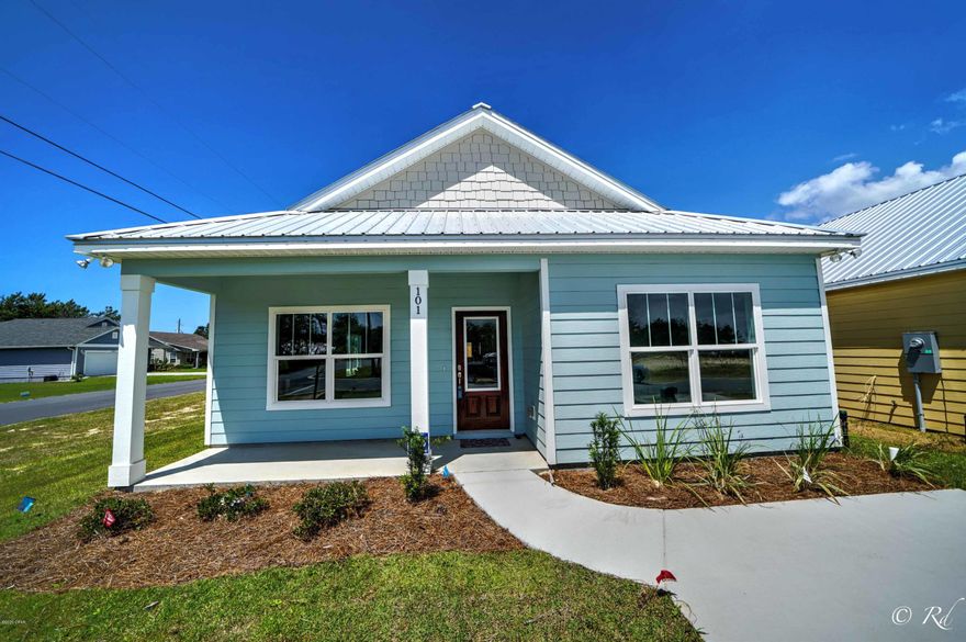 LEASE TO PURCHASE OPTION AVAILABLE. 

BRAND NEW Beach Home, just steps away from Lake Powell and a short walk to the Worlds Most Beautiful Beaches of Panama City Beach and the Beaches of 30A. Osprey Pointe at Powell is a new 17 home subdivision at the west end of Panama City Beach. These homes are ''Coastal Cottage Cuties'' in a golf cart friendly community with Hardy-Board siding, metal roofs and quality construction. Granite countertops in kitchen, Stainless appliances and ''above builder grade'' fixtures and flooring. 

Large laundry room, Master bedroom with walk in closet and walk in tilted shower, rear patio and garden shed. Small pets only. Pet fee is $200 per pet.
