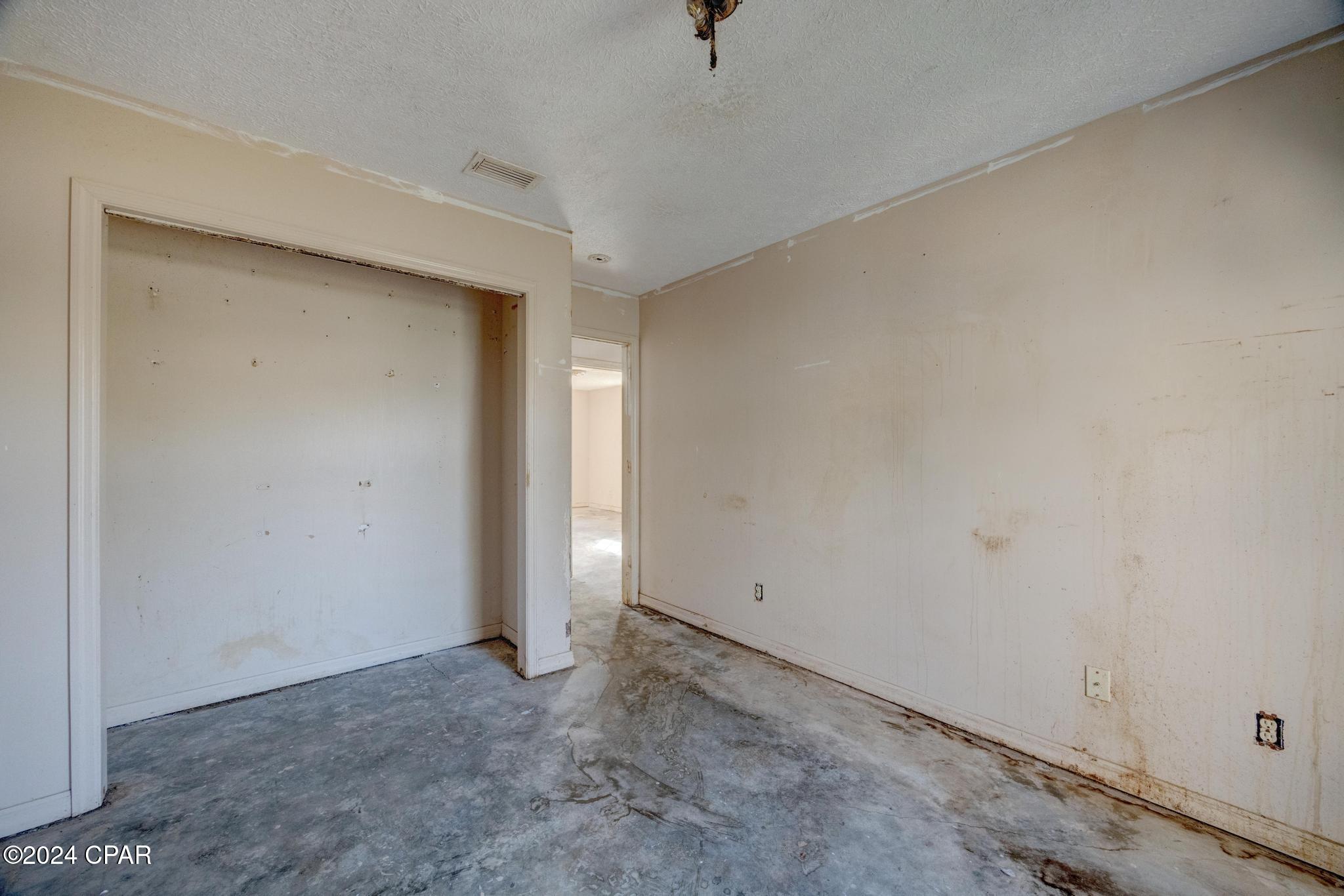 Riviera Beach - Residential