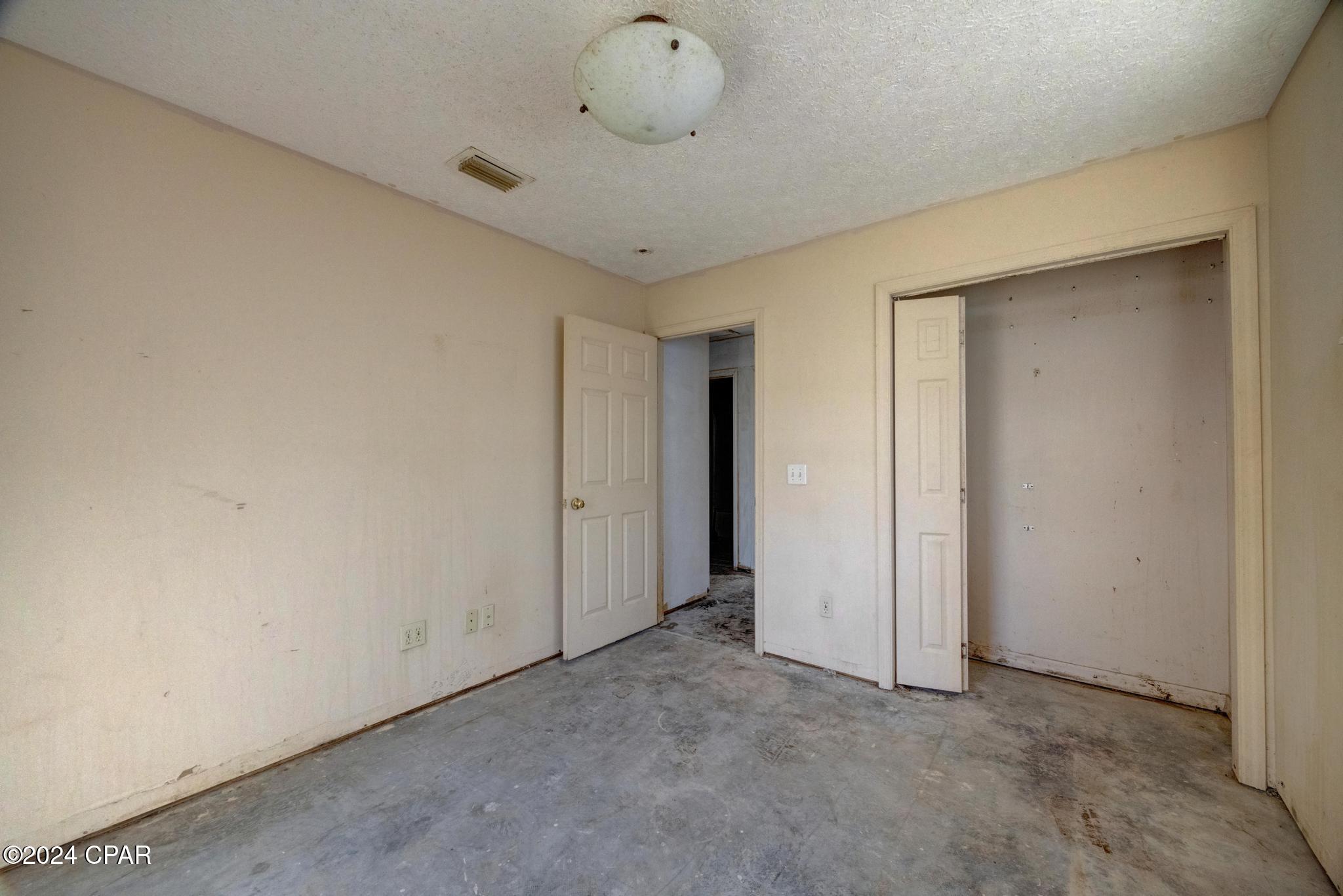 Riviera Beach - Residential