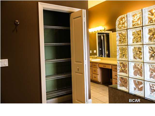 Shoreline Estates - Residential