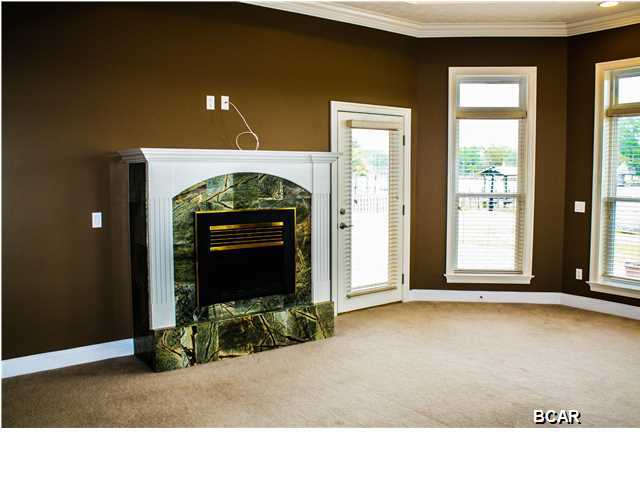 Shoreline Estates - Residential