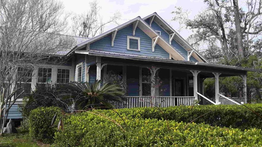Go back in time with this southern 1920's home. This home features 3 bedrooms, 1 full bath and 2 half baths, high ceilings, an upstairs loft area, and a little over half an acre yard. Home does need TLC, but has lots of potential. This property is eligible under the FMac First Look Initiative thru 2/25/2020. During the first 20 days of being listed in MLS, only offers from owner occupants will be considered. Seller is exempt from state taxes and tax stamps on deeds, mortgages and notes (12 U.S.C 1452(e) and if payment of such state taxes or stamps is necessary to record the deed or mortgage, the tax will be paid by the Purchaser. Seller will not complete any repairs, either lender or buyer requested. The property is sold in AS IS condition.