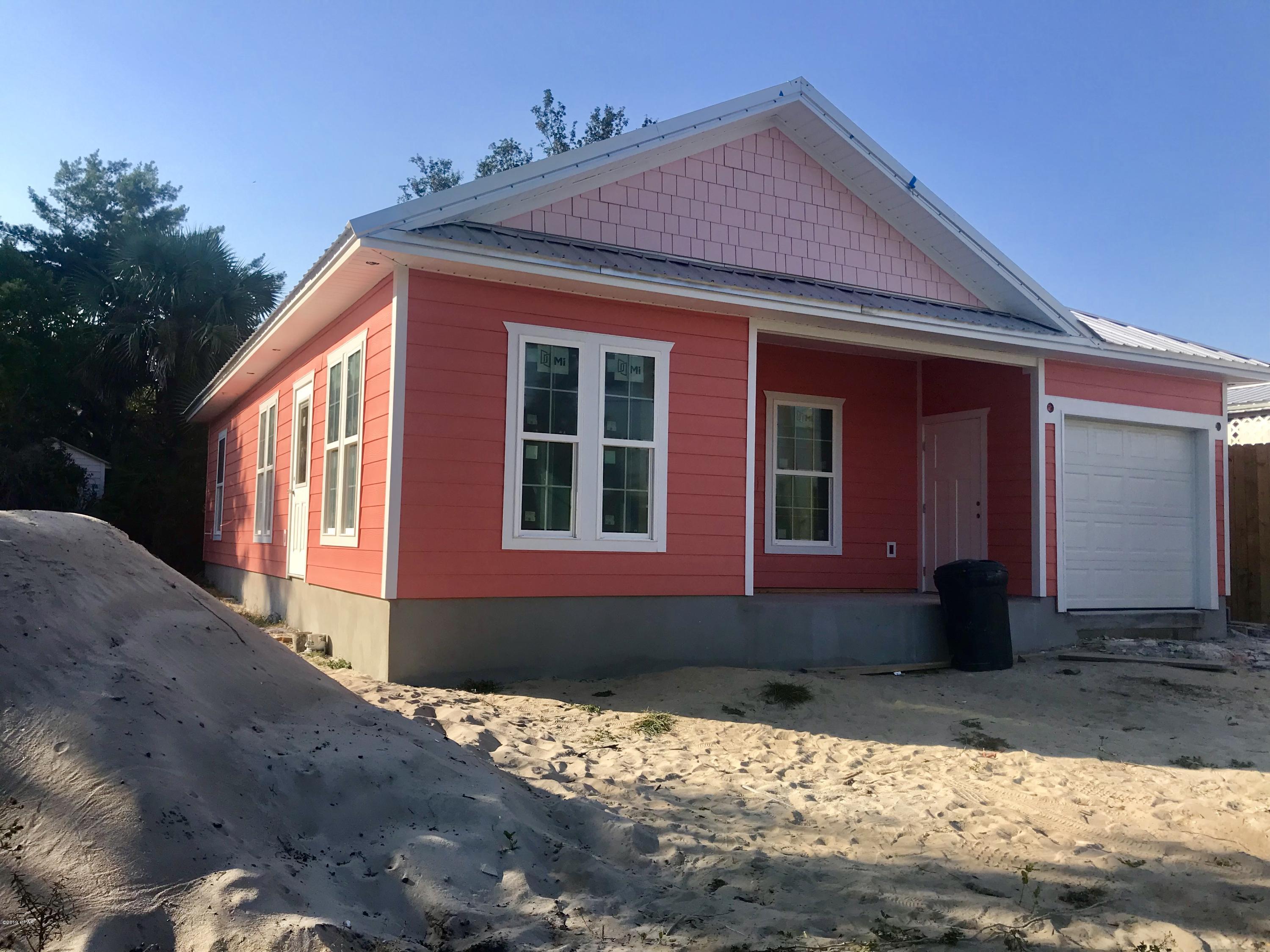 Laguna Beach Estates 6th Add - Residential