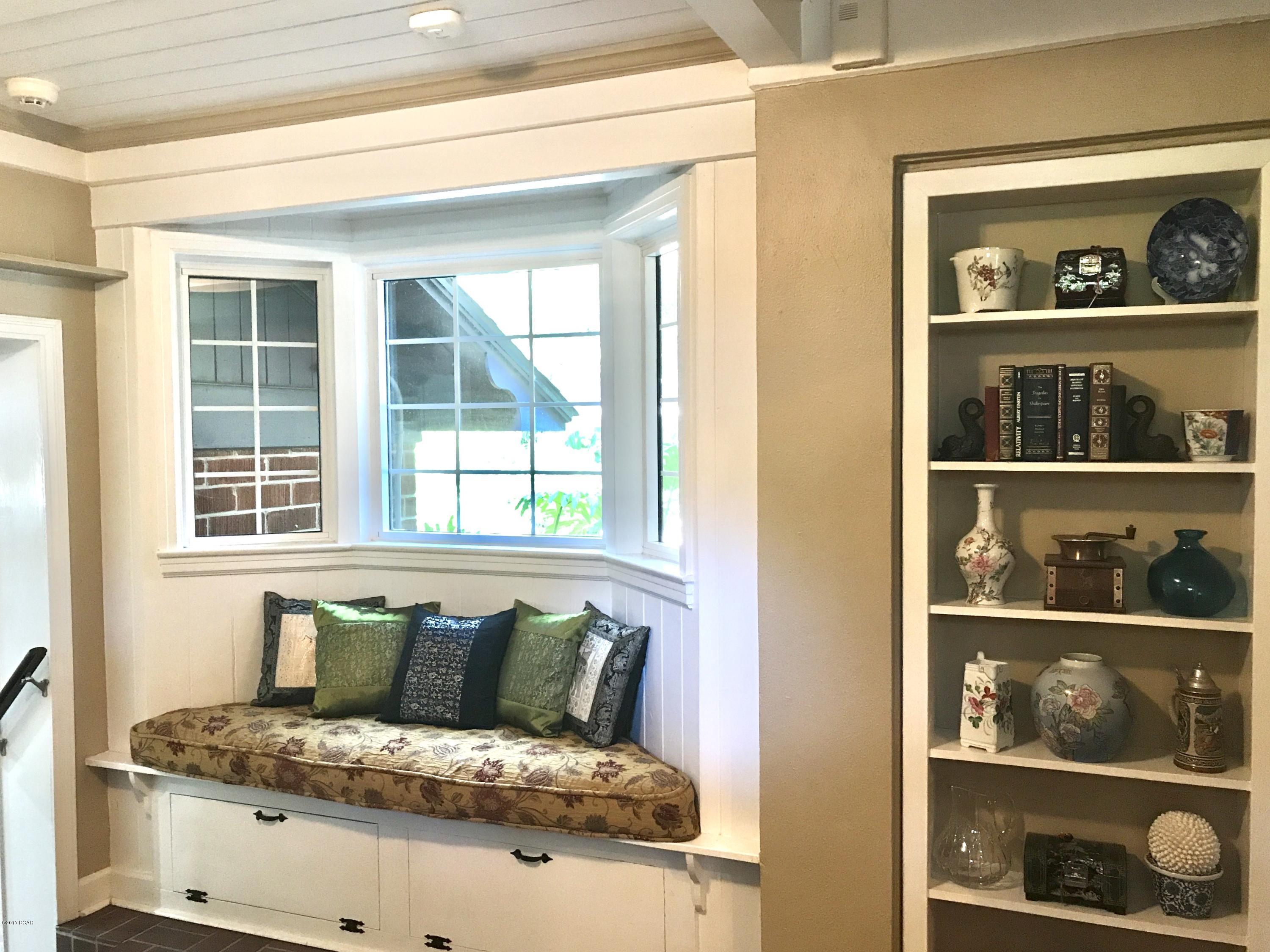 Cove Terrace 2nd Add - Residential