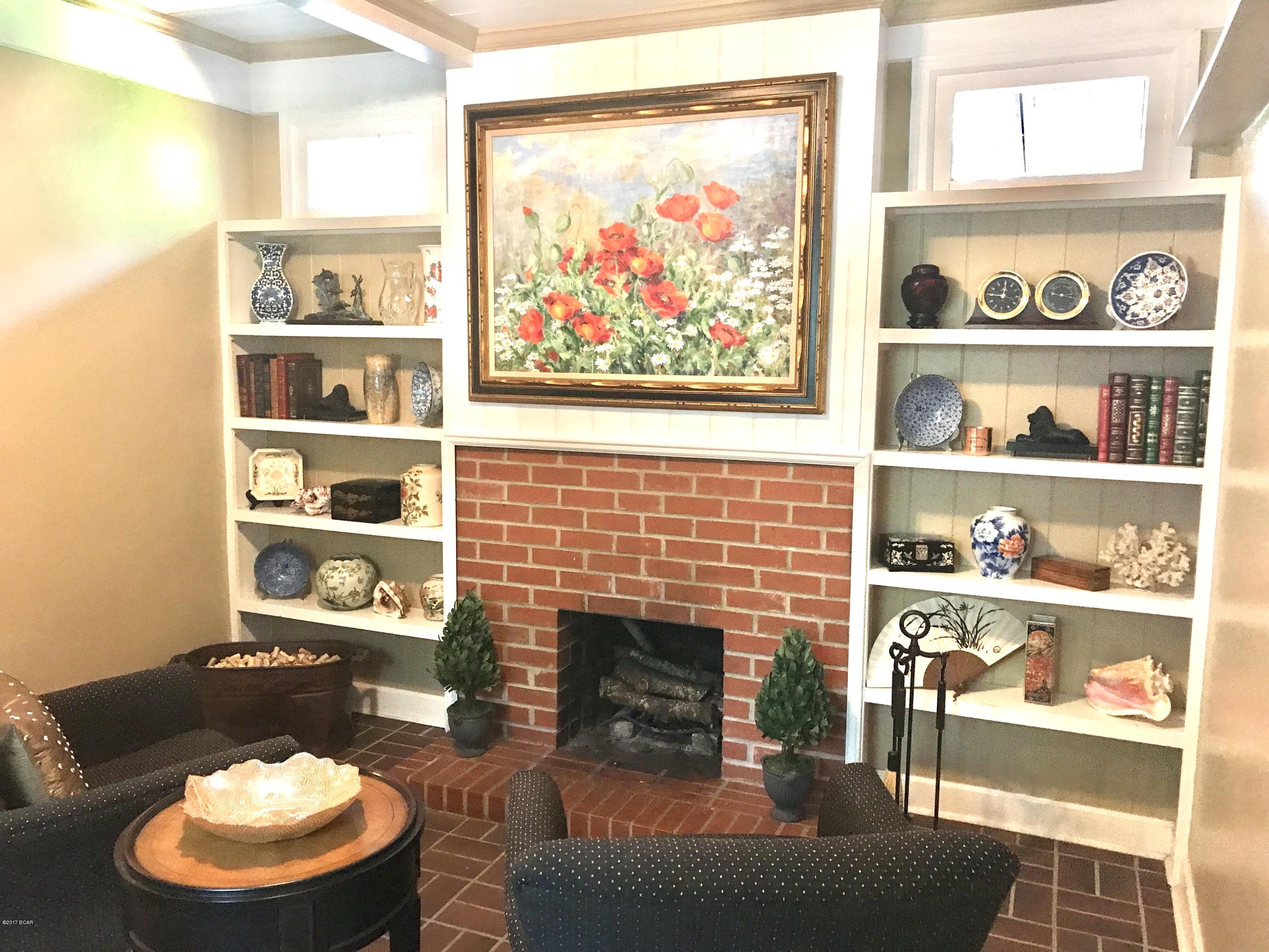 Cove Terrace 2nd Add - Residential