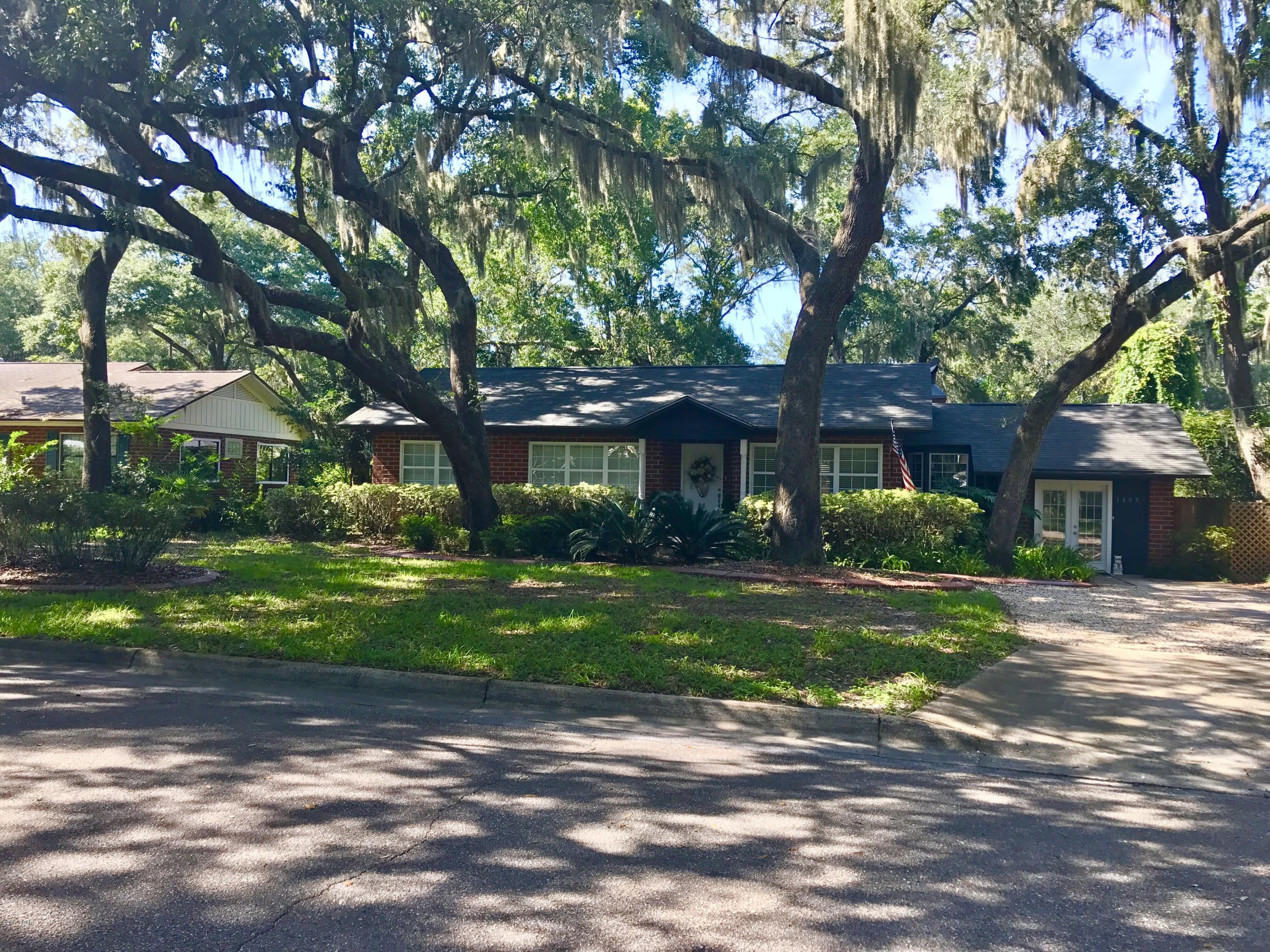 Cove Terrace 2nd Add - Residential