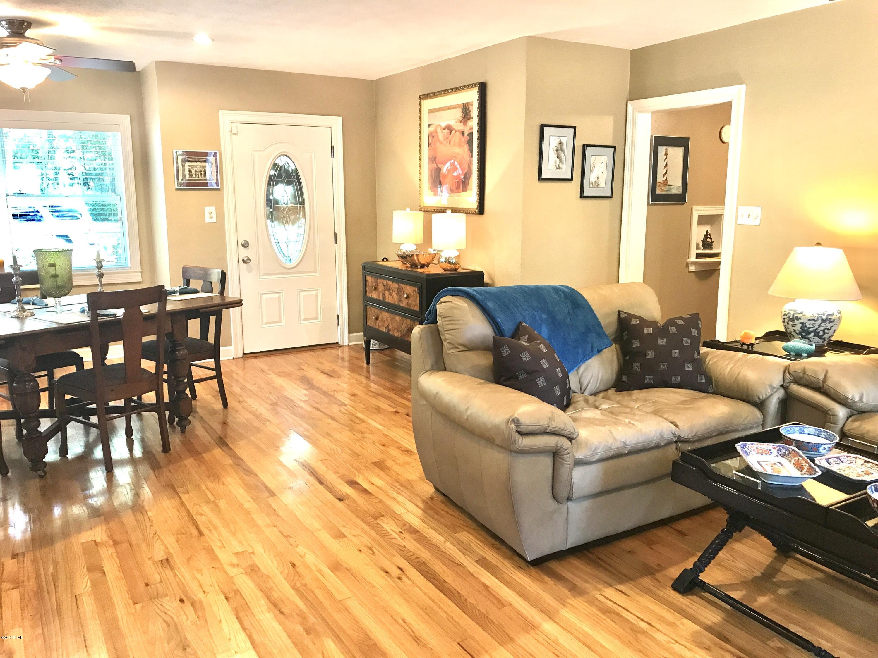 Cove Terrace 2nd Add - Residential