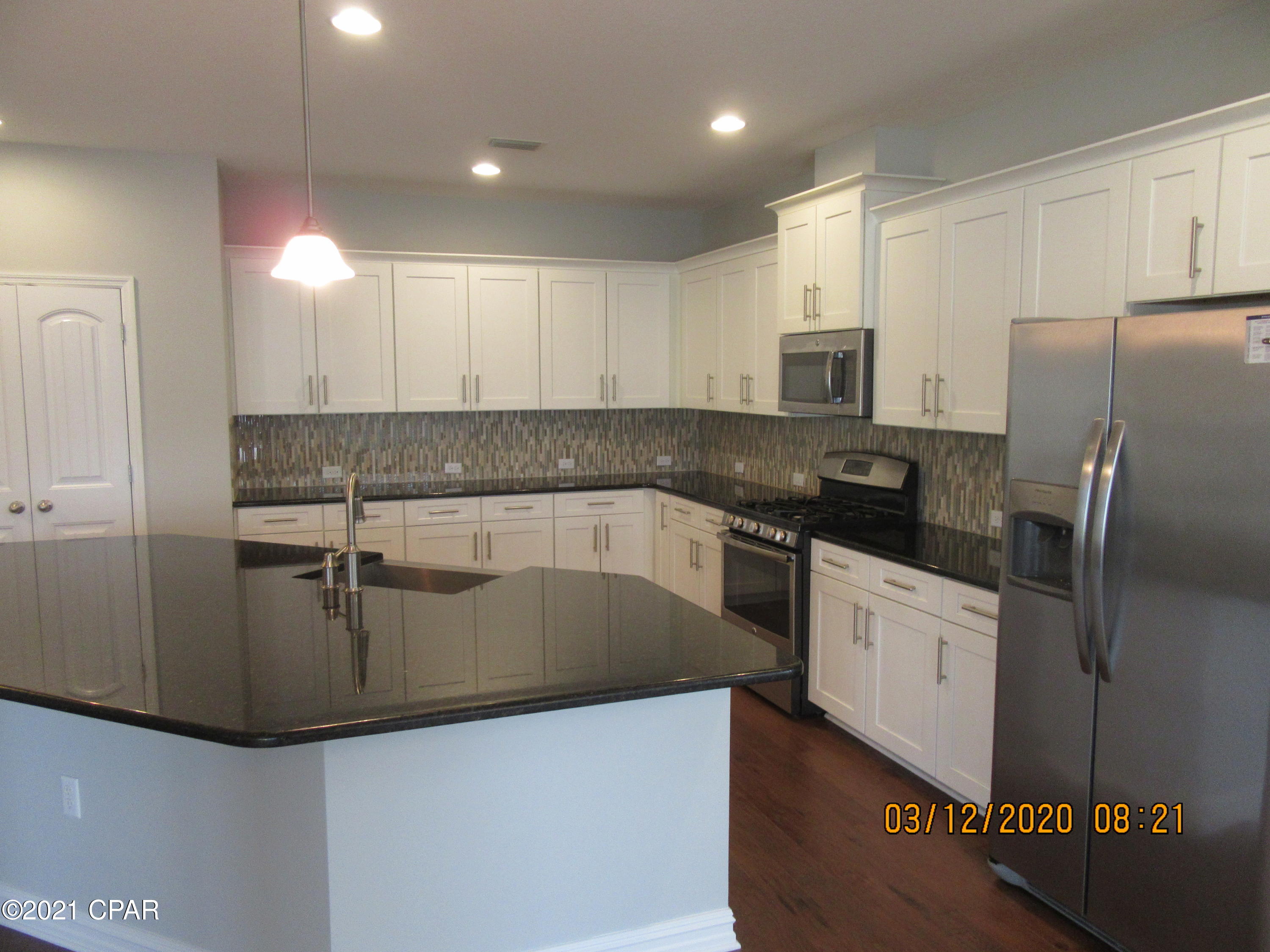 [No Recorded Subdiv] - Residential Lease