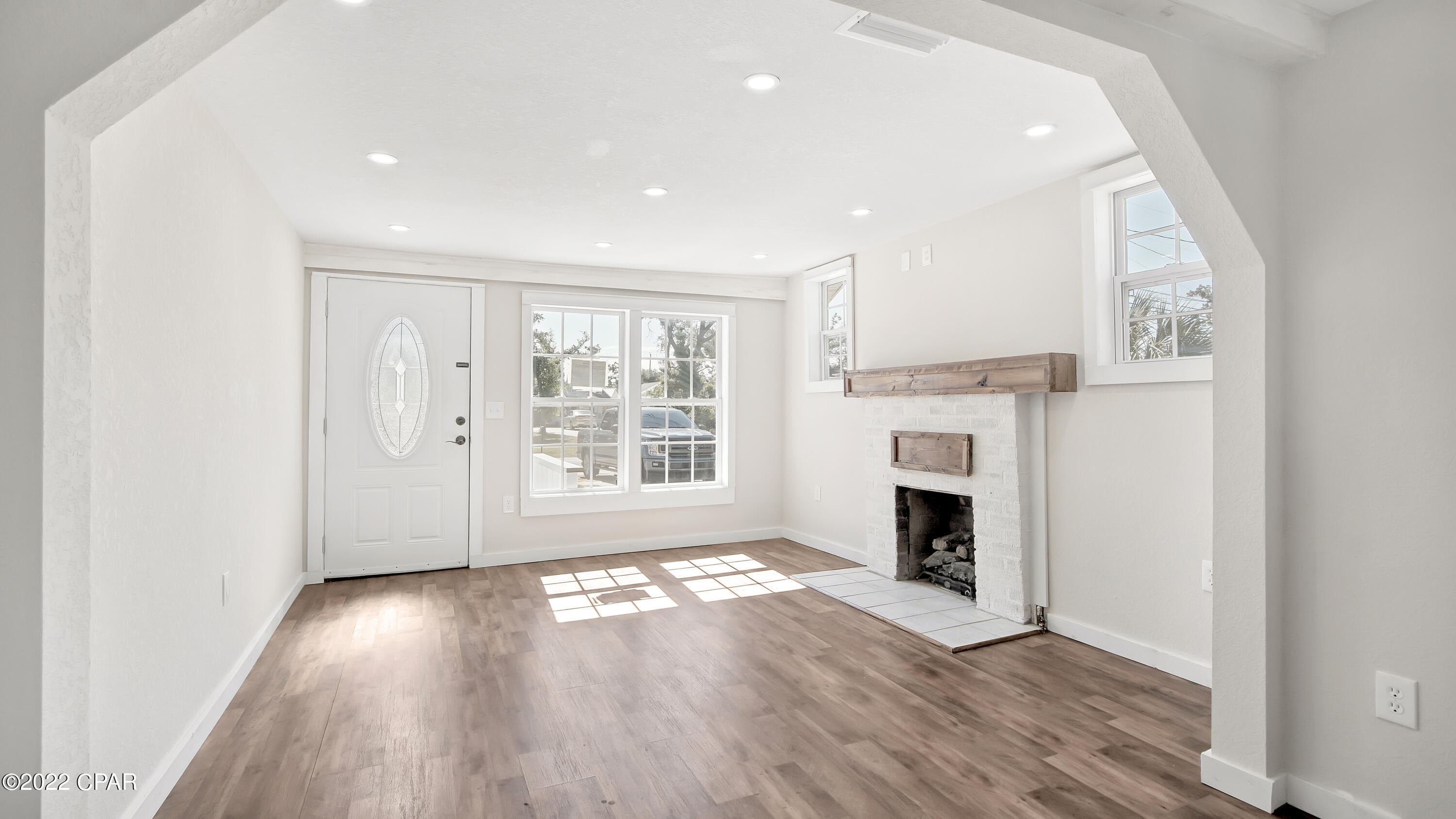 [No Recorded Subdiv] - Residential